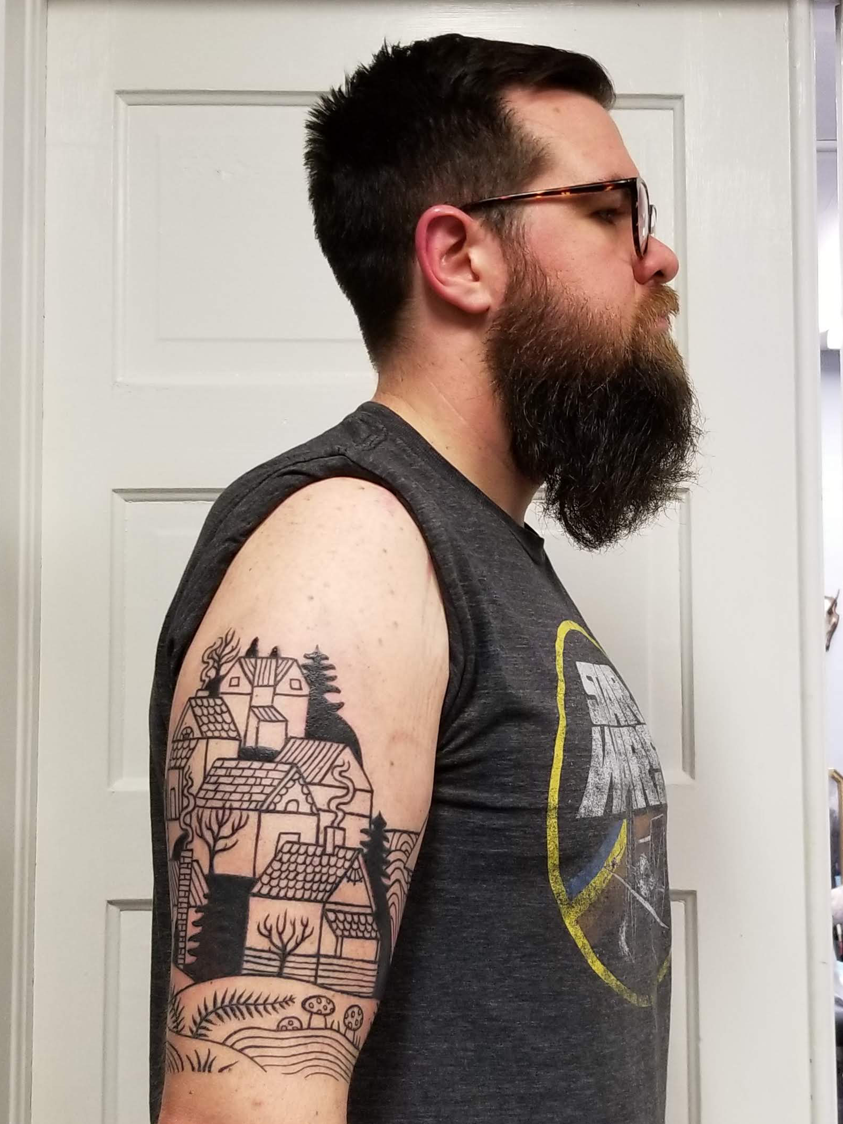 dude arm astoria zoomed out.png