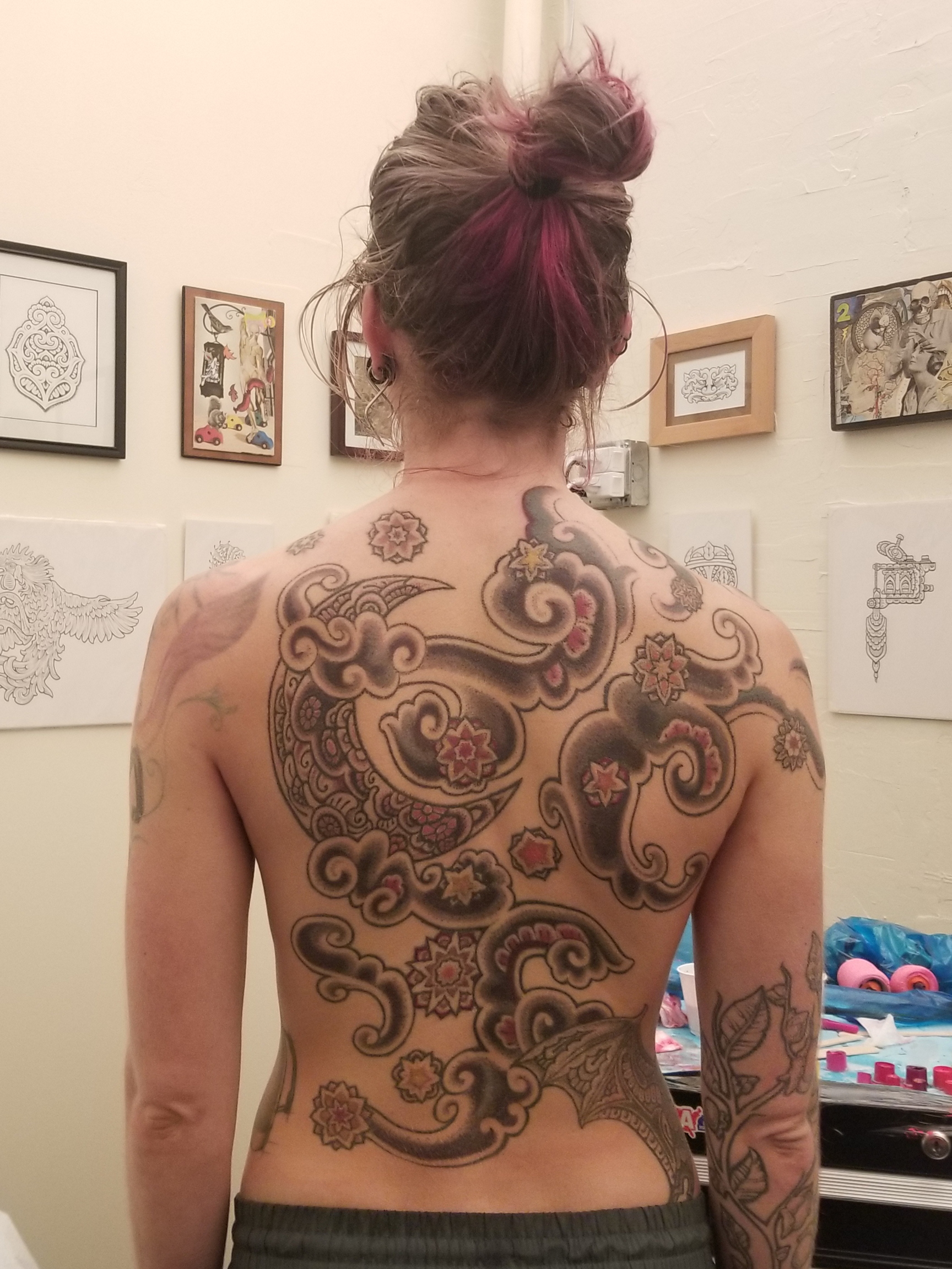 jae back before warm bg.png