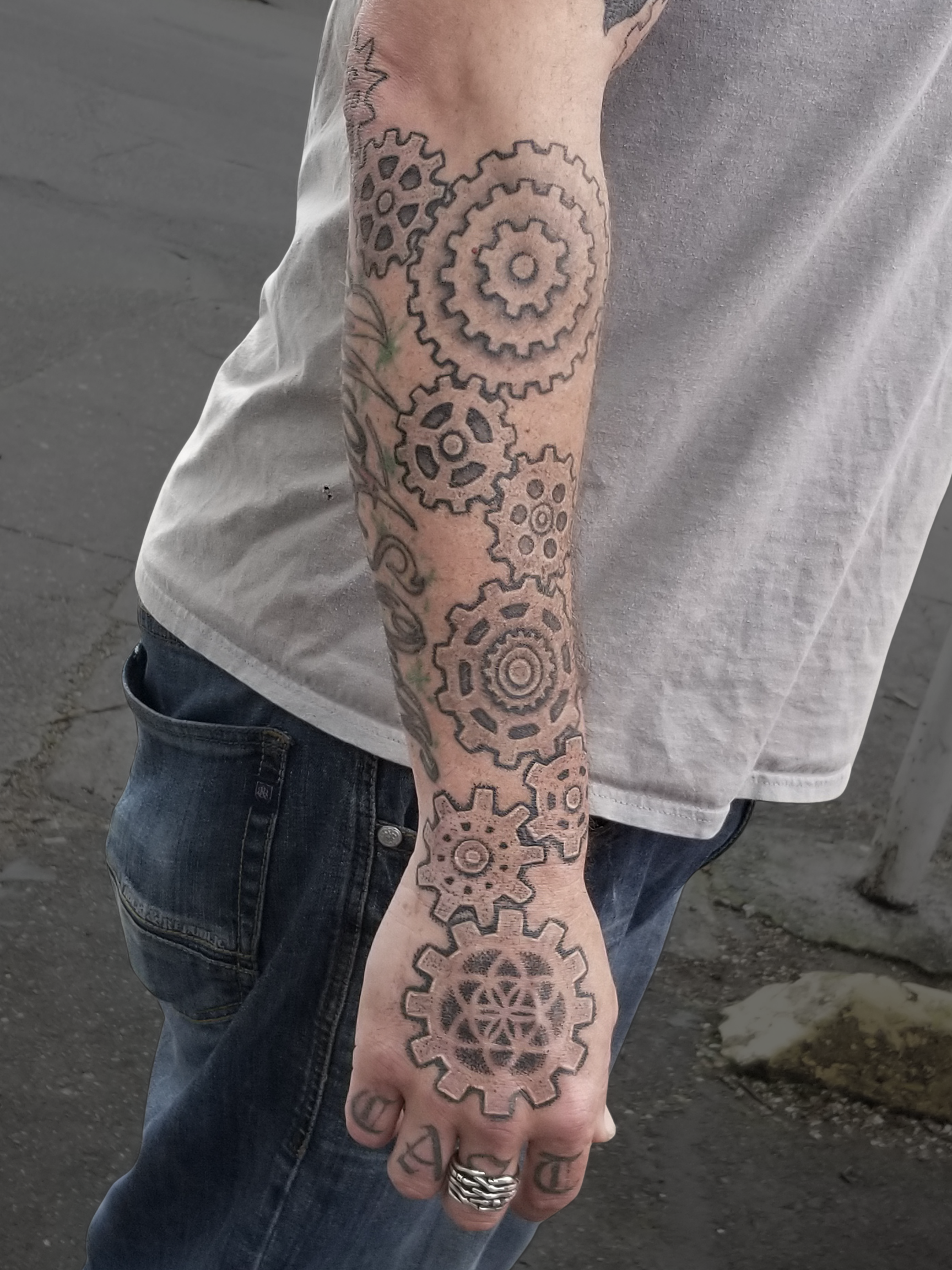 dan arm cogs healed copy.png