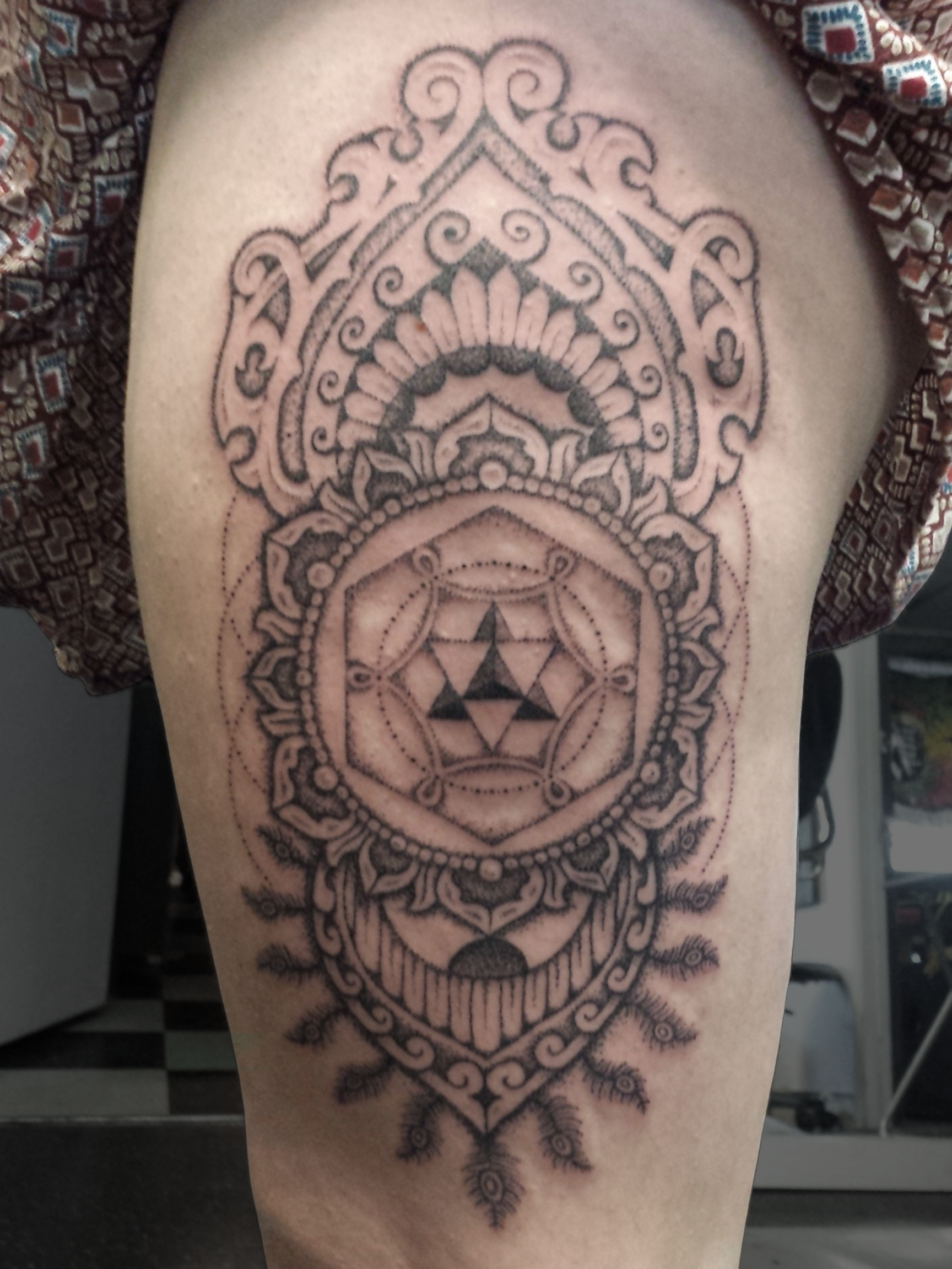 sarah thigh merkaba copy.png