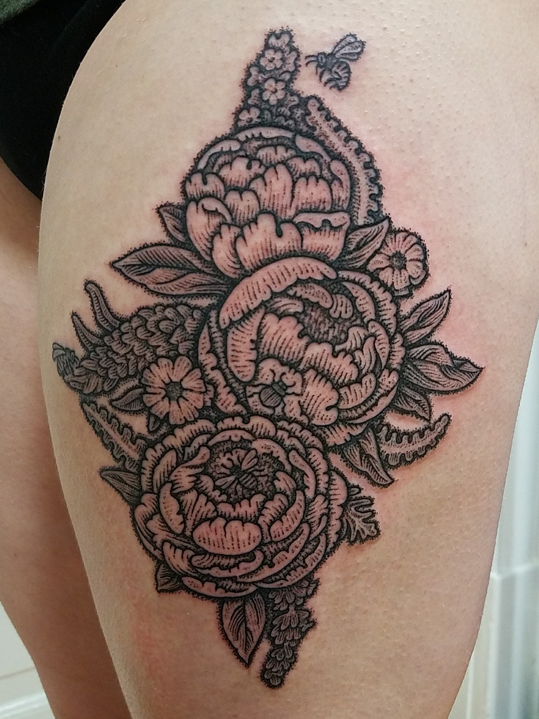 dude thigh floral.png