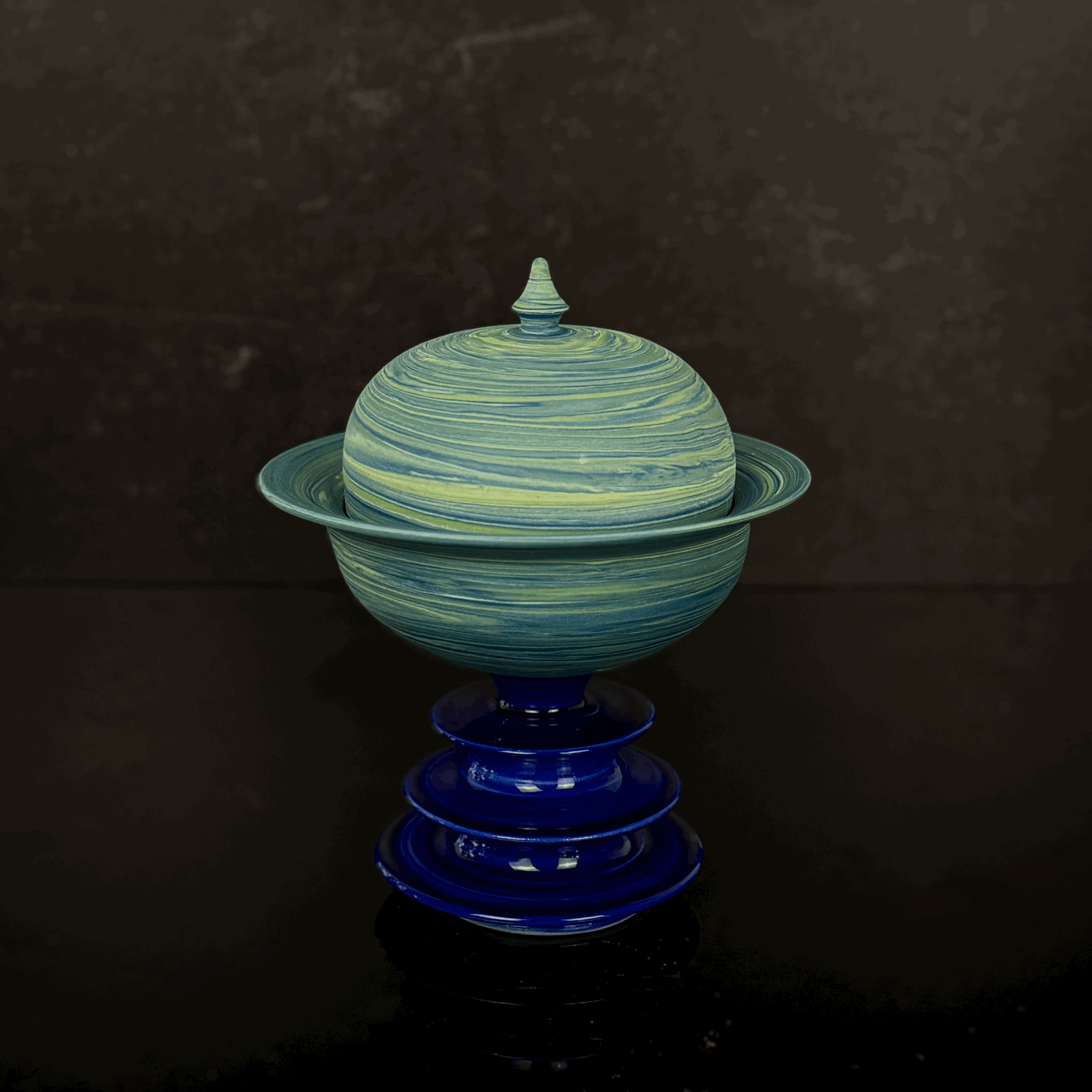 Saturn Jar: 🌀