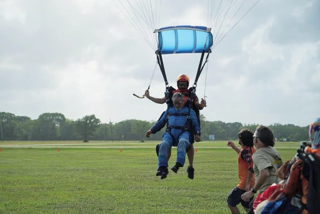 Tandem about to have a soft landing