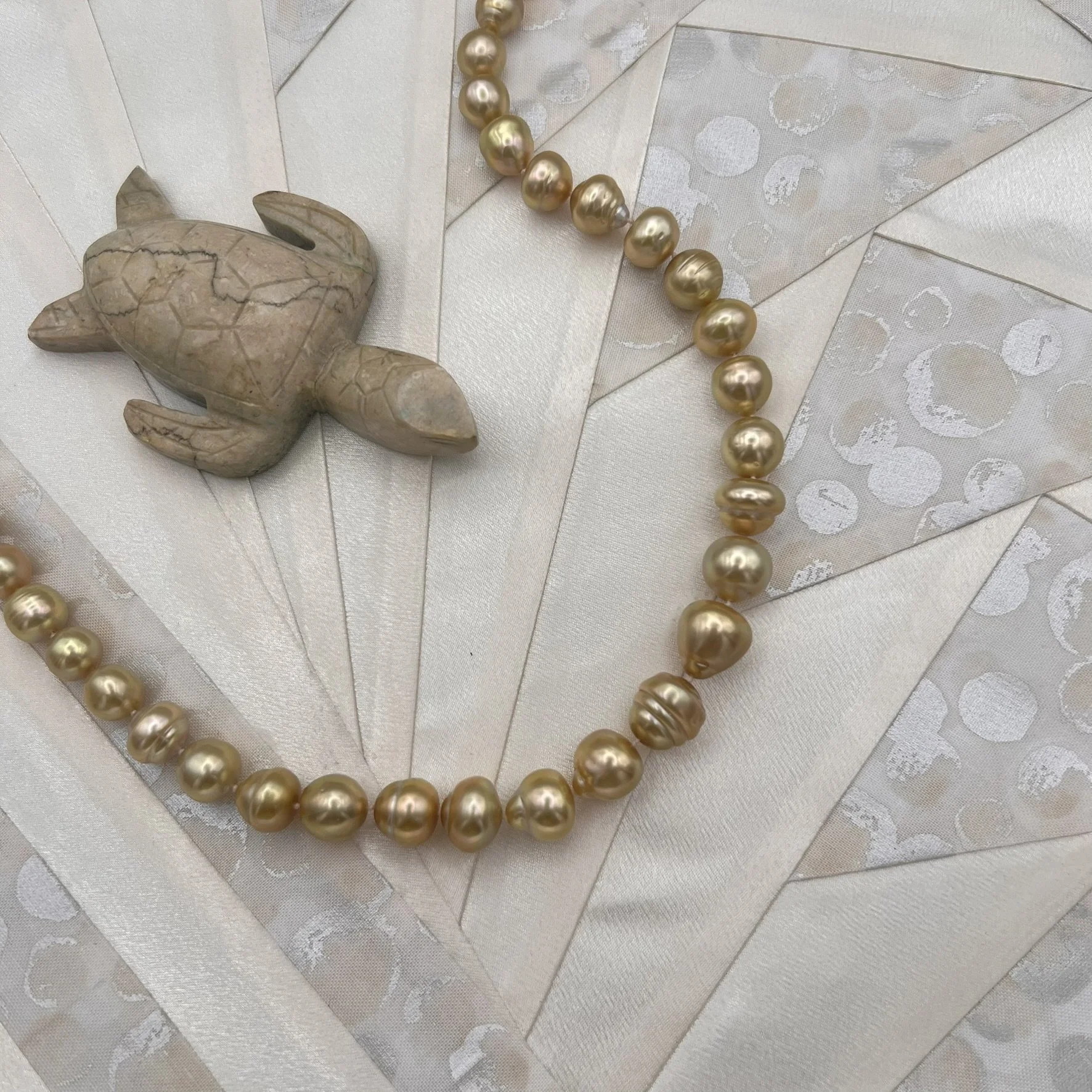 Golden South Sea Strand