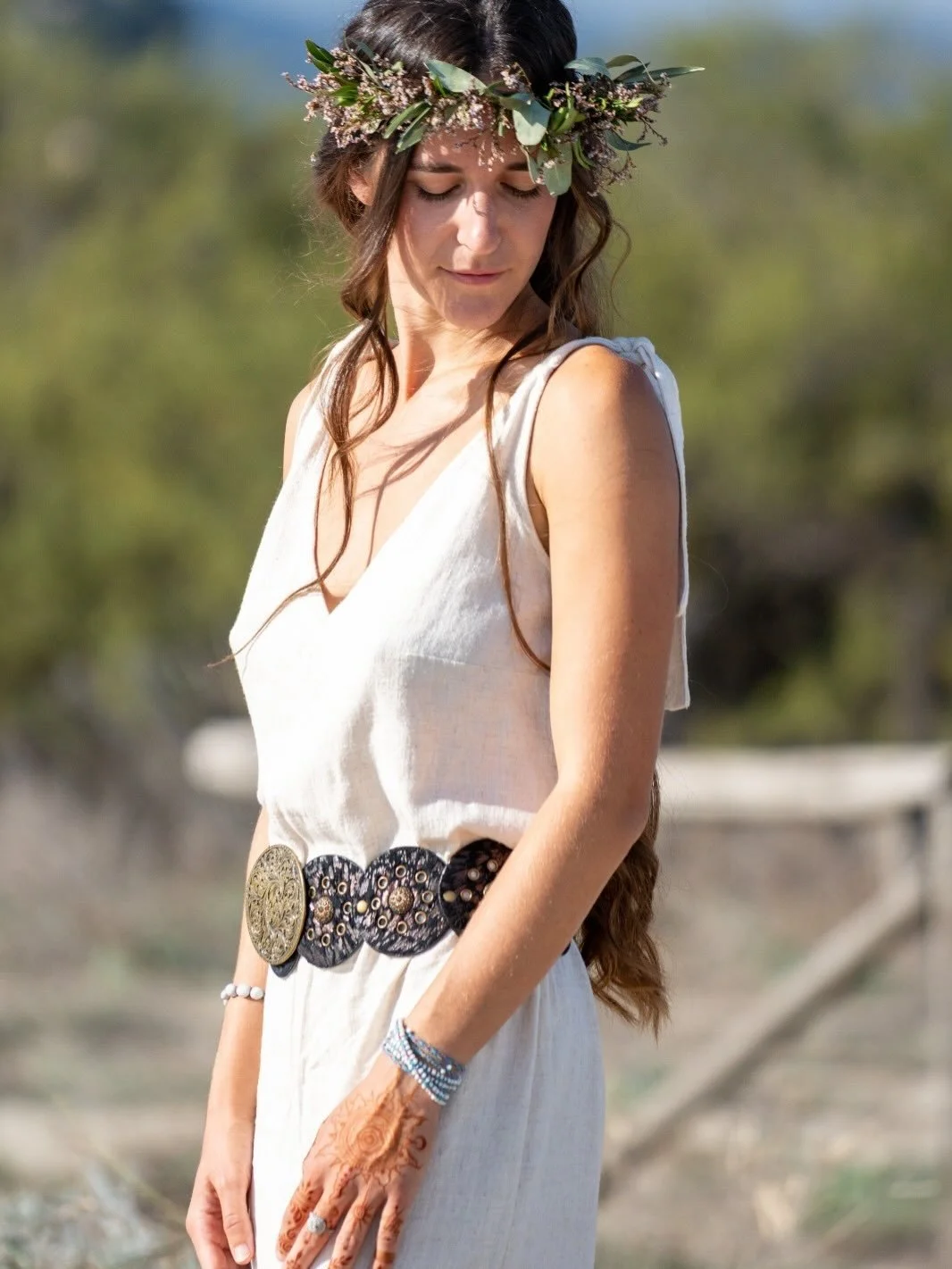 Il mio nome alla nascita &egrave; Celeste.
Chi mi conosce pi&ugrave; in profondit&agrave; mi chiama Jeevanmukti, un nome che arriva da lontano, che mi &egrave; stato donato durante un ritiro fondamentale per il mio percorso evolutivo.

Accompagno per