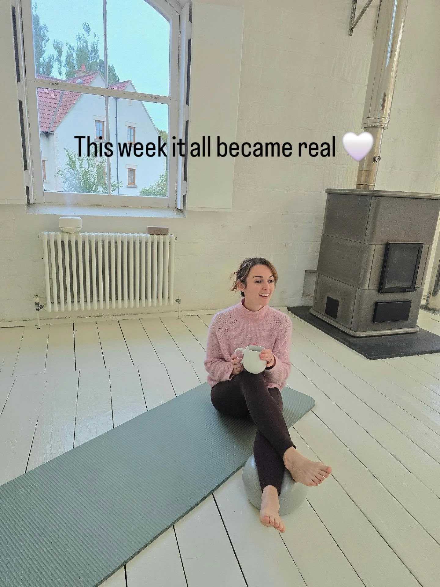 This week, it all came alive 🤍

Five classes, 22 people on the mat, lots of lovely new faces - and so many moments that reminded me why I wanted to build Align &amp; Bloom in the first place.

As a new season begins and the studio starts to feel lik
