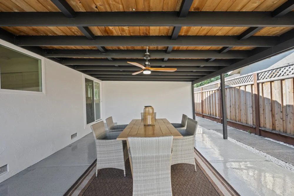 2 4 5 4965Kingston_Exterior_Back_4.JPG