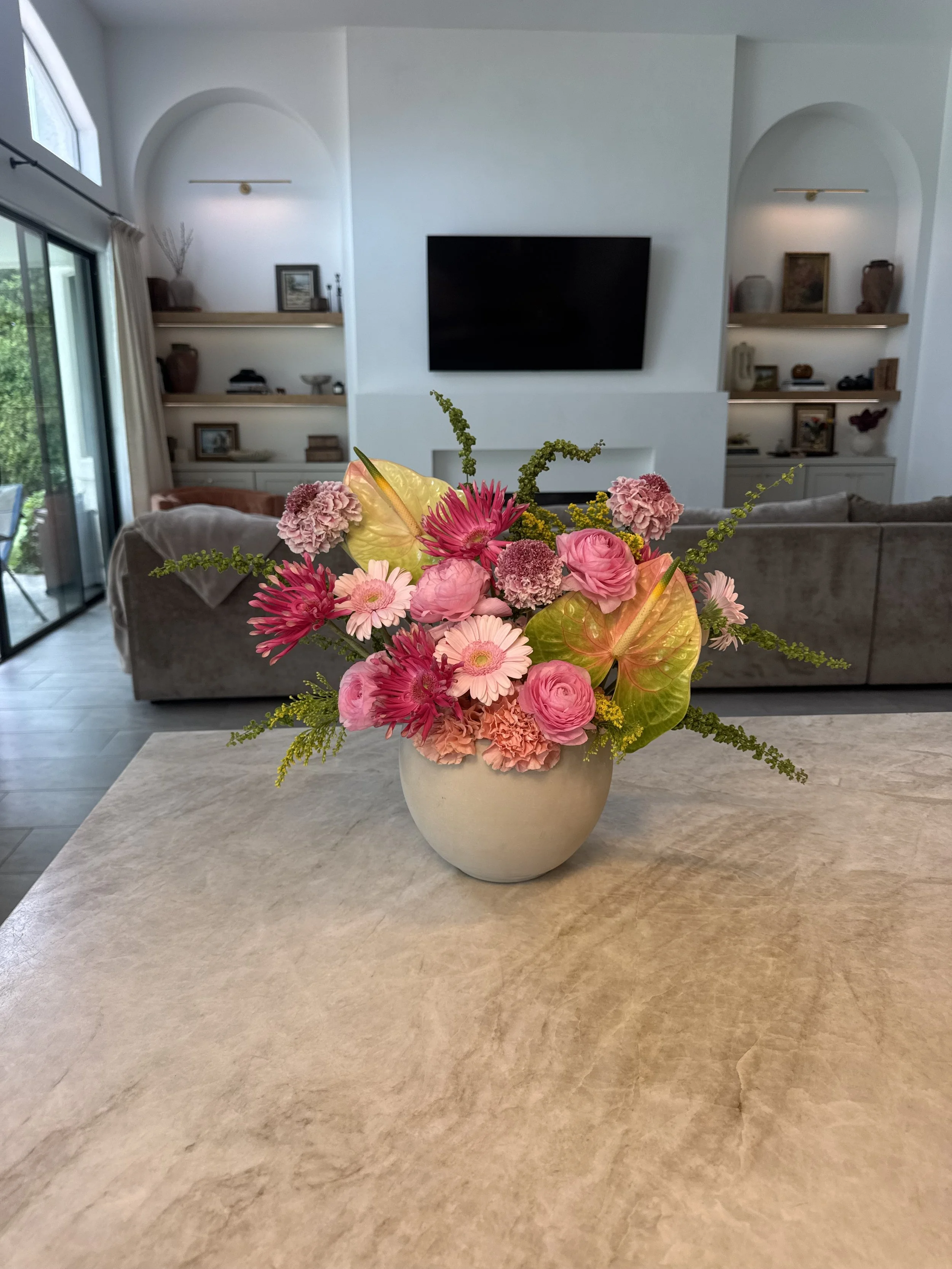Medium Luxury Arrangement