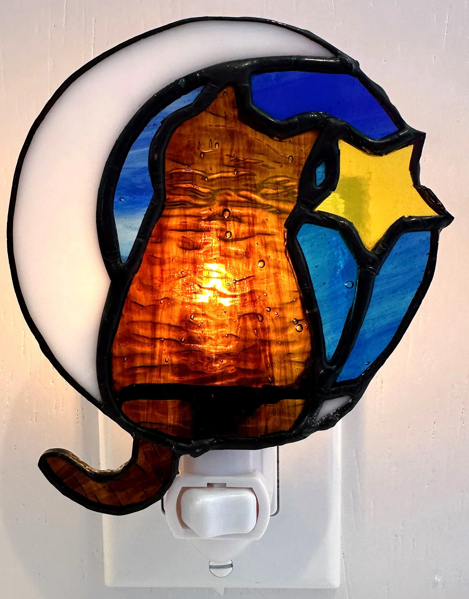 nightlight-cat-moon-star.jpg
