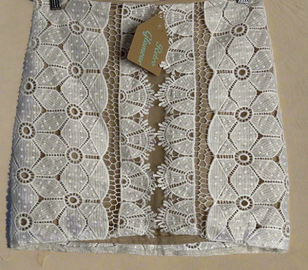 Lace Floral Skirt - Romantic Feminine (Size 8)