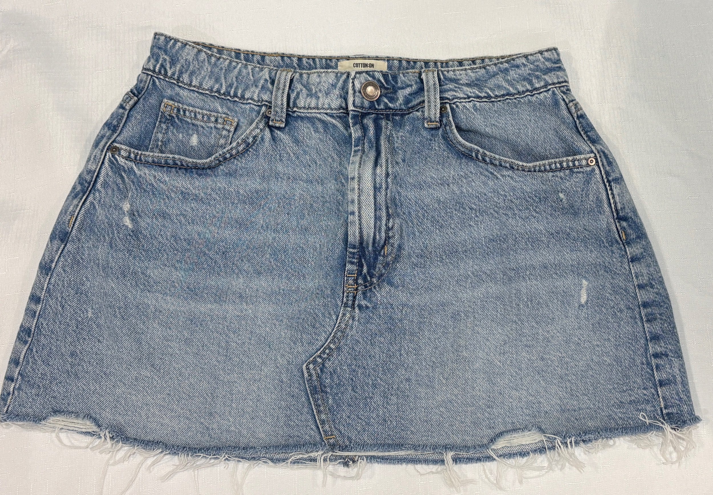 Vintage Acid Wash Denim Mini Skirt - Casual chic (Size 12)
