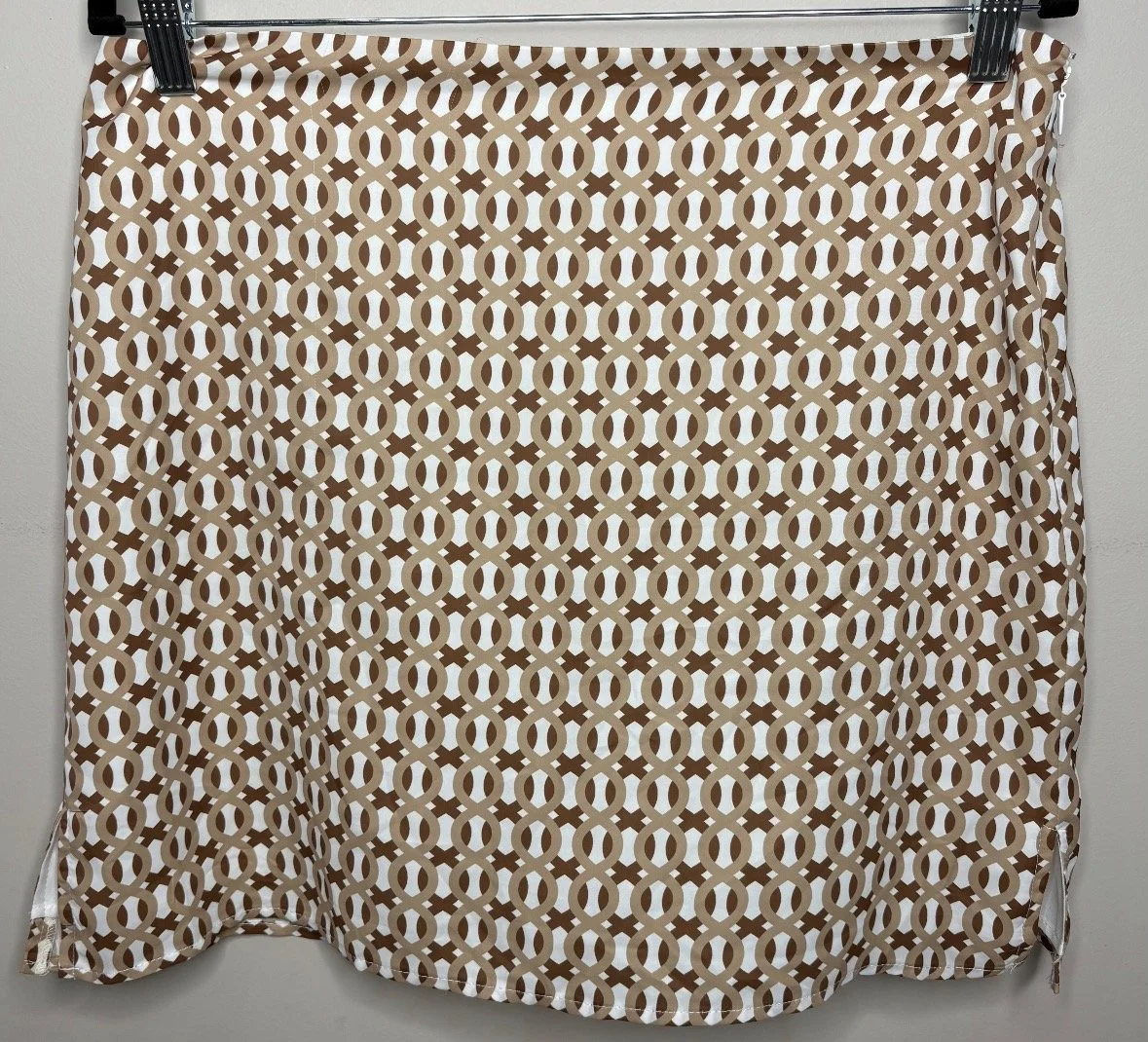 Satin Vintage Retro Print Mini Skirt - Elegant Smart (Size 14)
