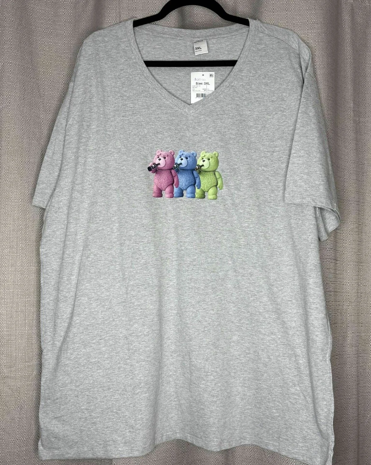 *NEW Drinking TED Print V-Neck T-Shirt (Size 3XL)