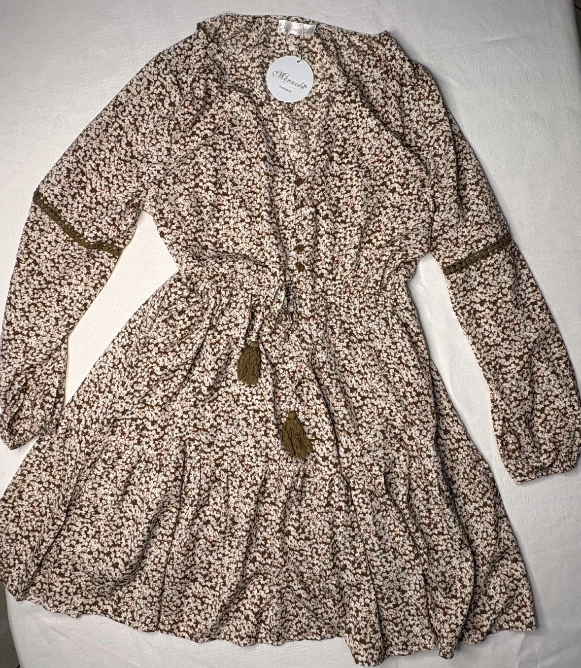 Chocolate White Floral Dress - Elegant Print (Size 16)