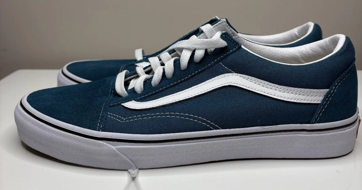 Vans Old Skool Blue Coral Shoes (Size 10)
