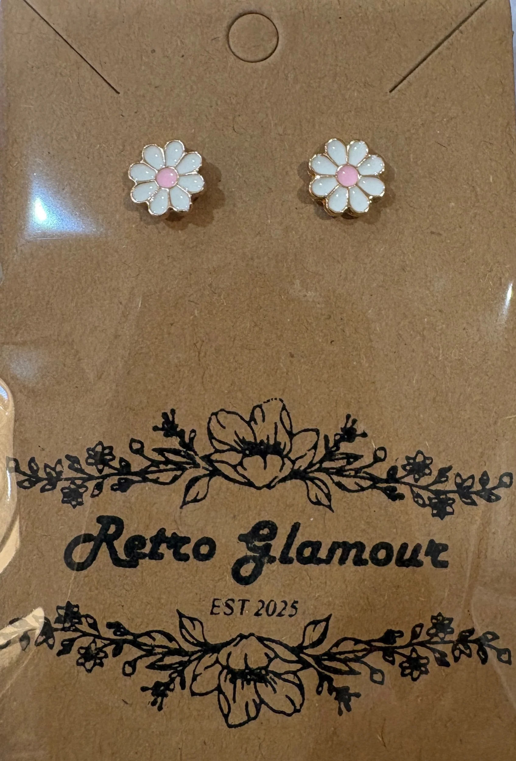 White Daisy Stud Earrings