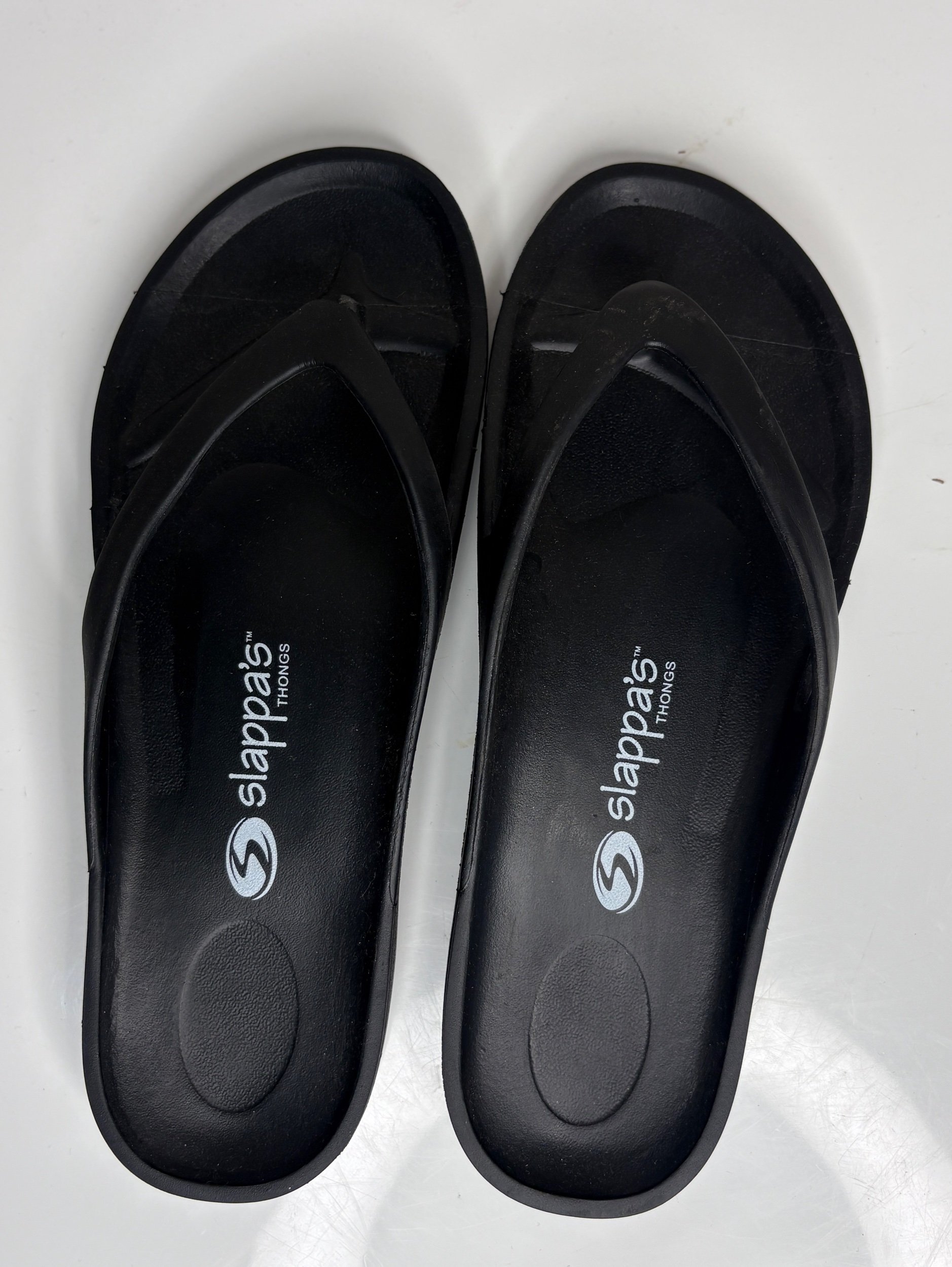 Slappas Black Thongs (Size 9)