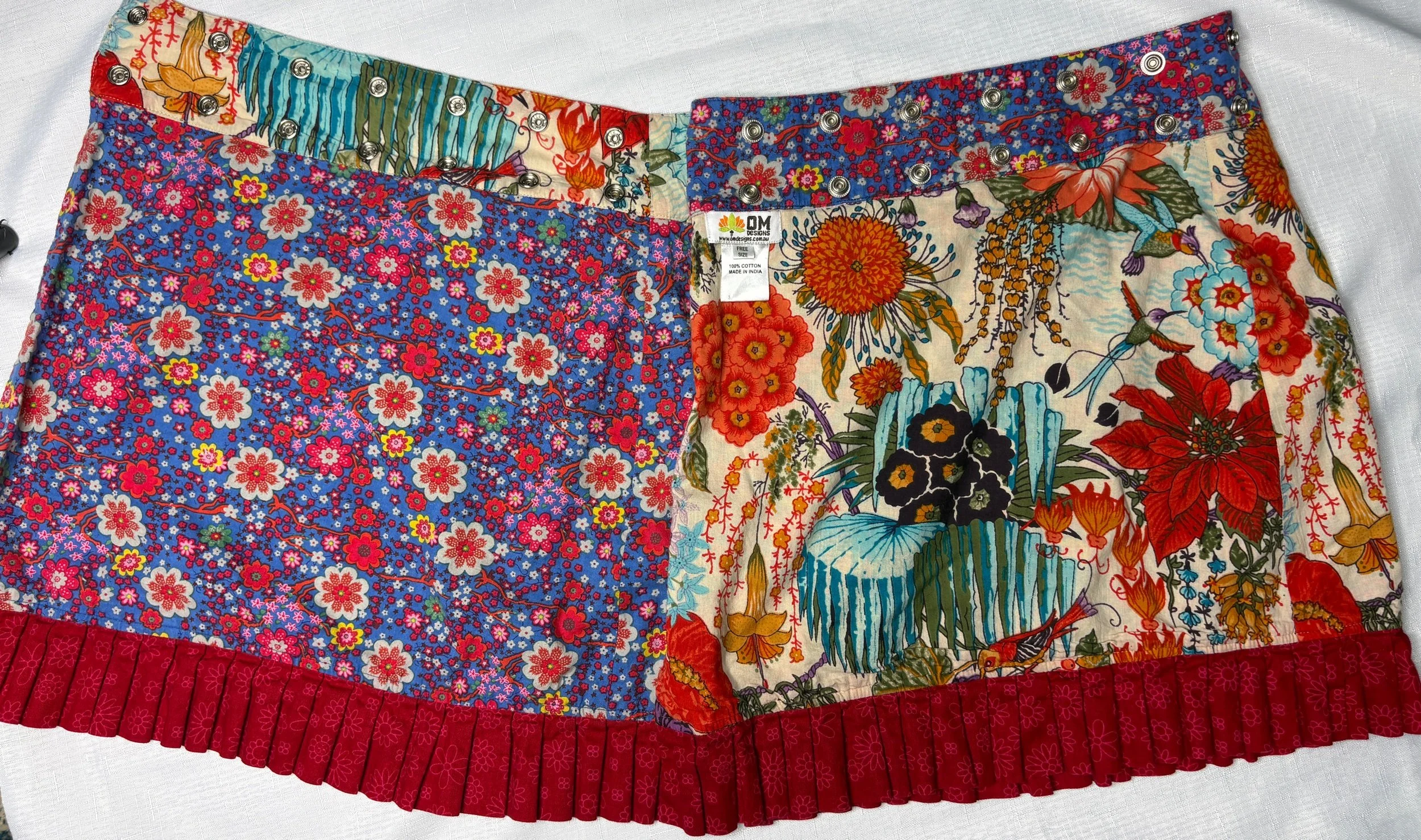 Fully Adjustable Boho Abstract Pattern Skirt w/ Purse (Size 8-16)-Retro Glamour