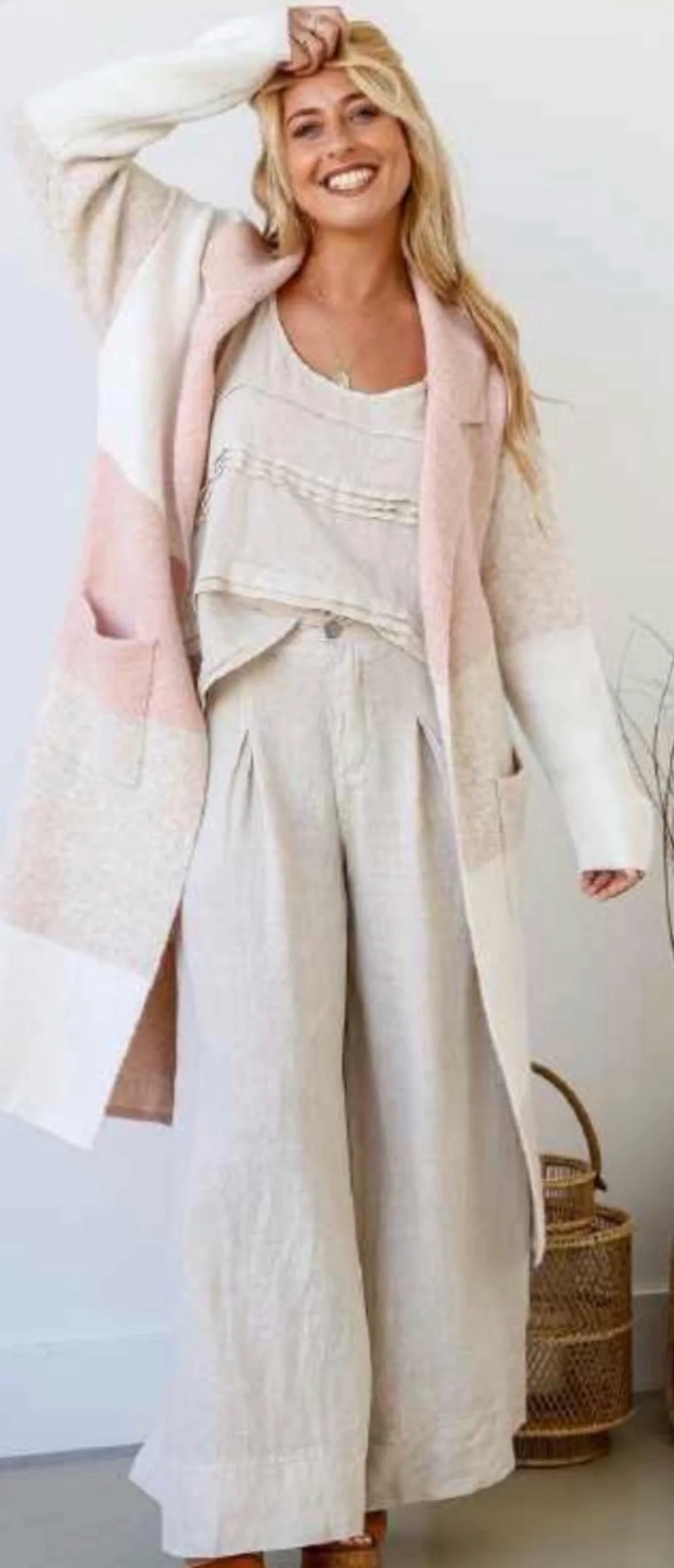 Cream & Blush Soft Fine Knit Check Longline Cardigan (Size M/L)-Retro Glamour