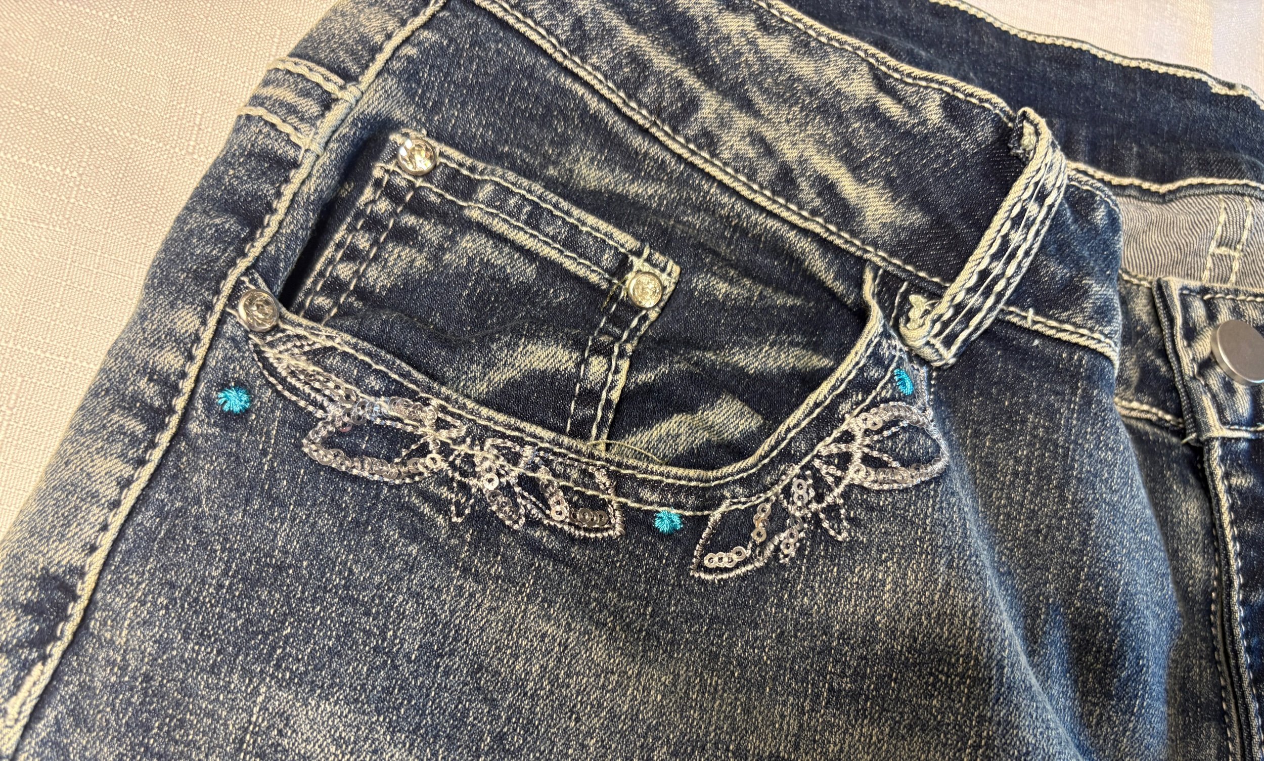 ROMWE Bejewelled Western Denim Bootcut Jeans (Size XXL 14/16)-Retro Glamour