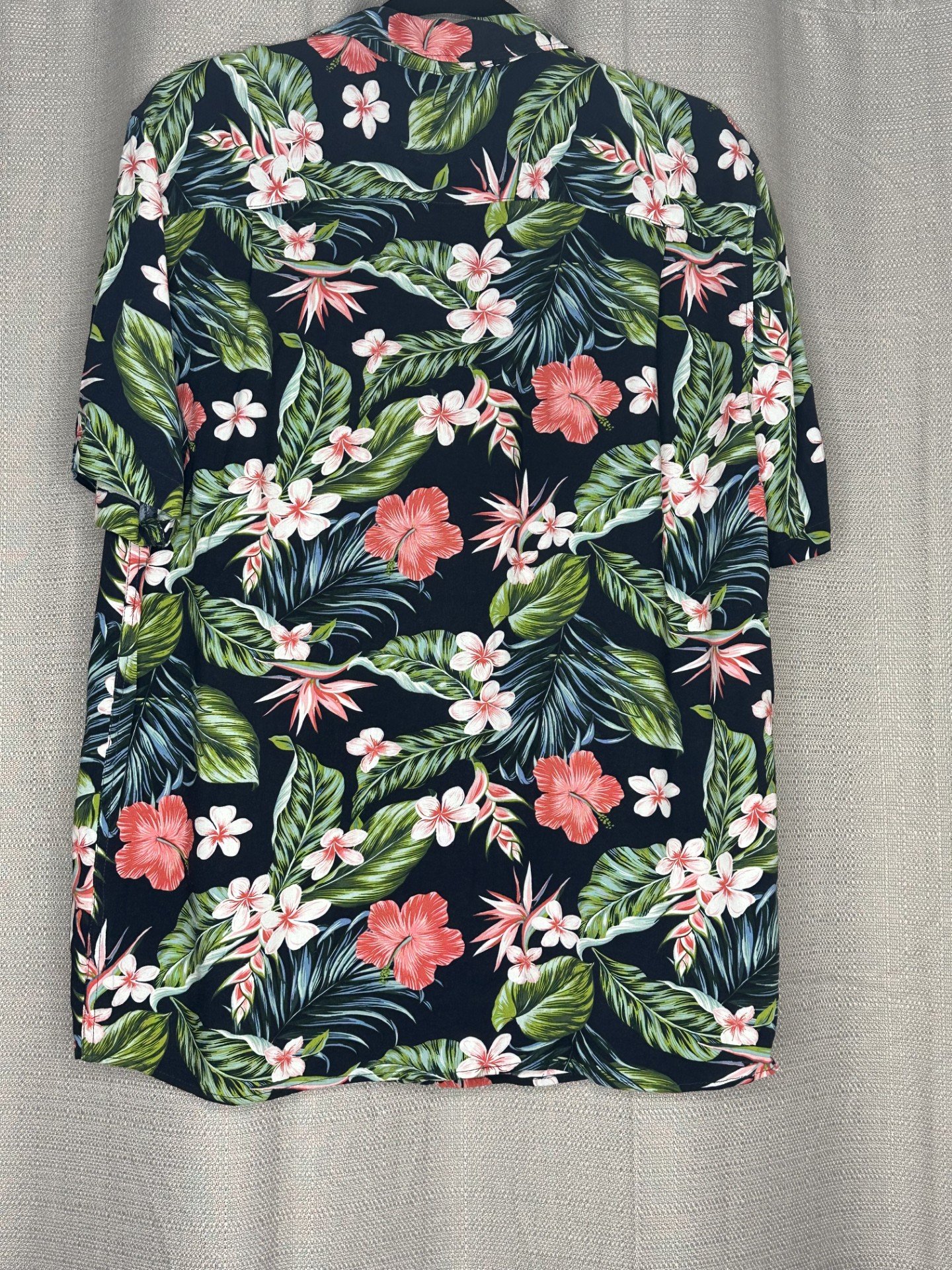 Men's Shirt 14 Back.jpg