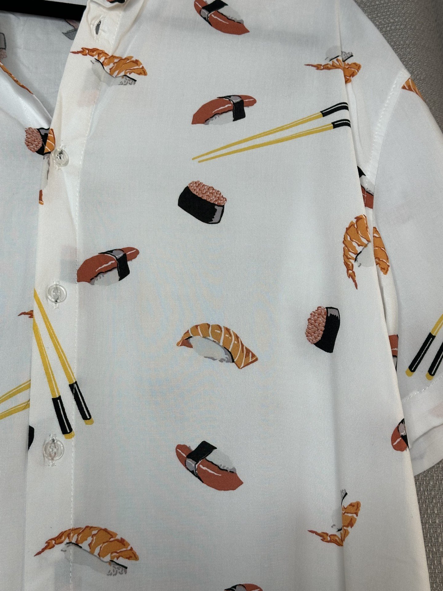 Men's Shirt 6 Closeup.jpg