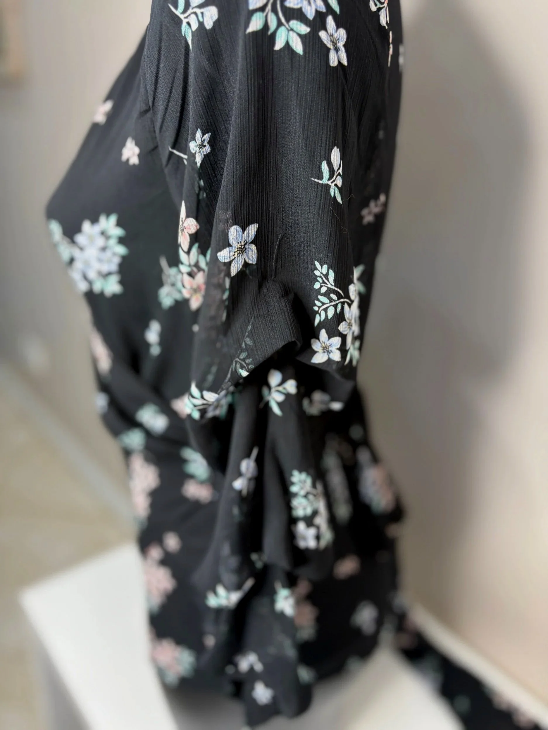 Just Jeans 100% Polyester Black Floral Wrap Blouse ( Size 8)-Retro Glamour