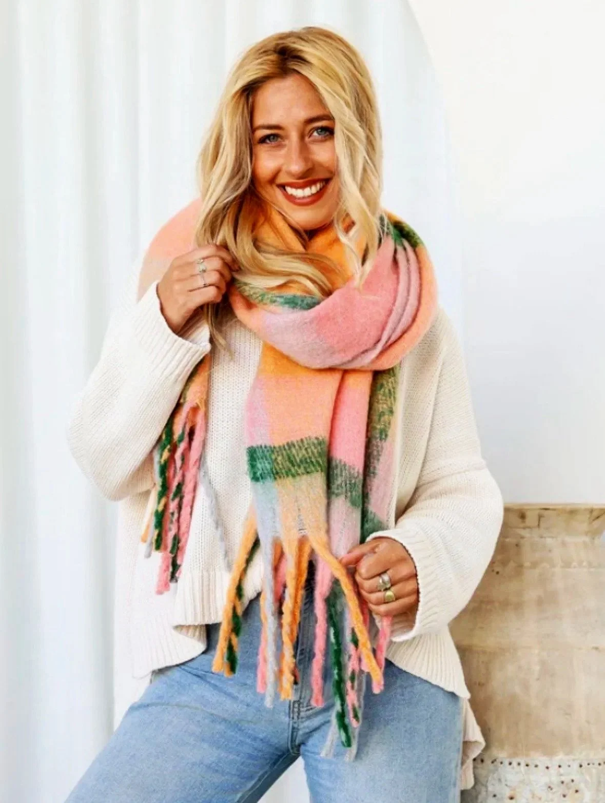 SOFT TOUCH Peach Check Long scarf-Retro Glamour