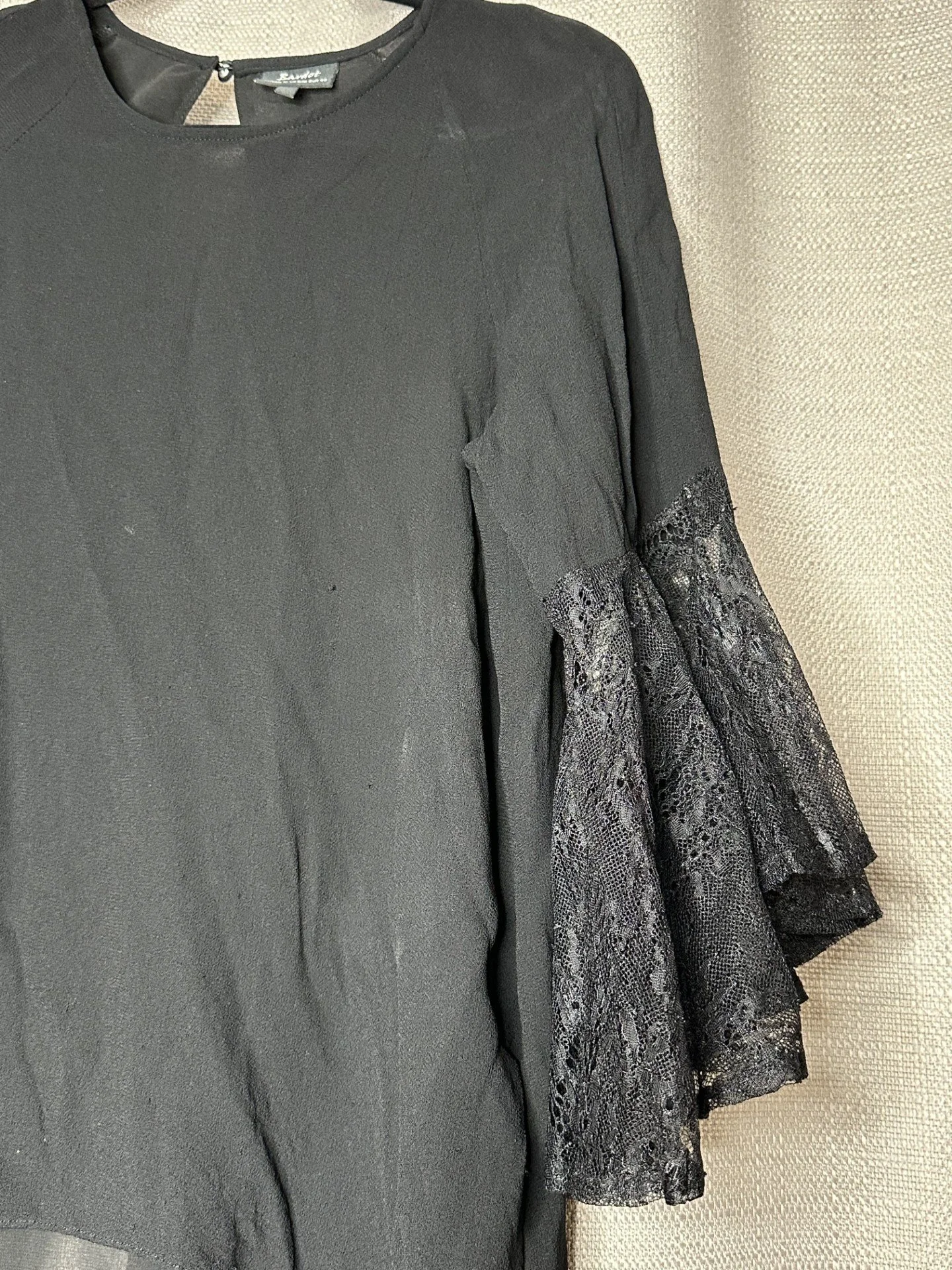 Blouse 43 Closeup.jpg