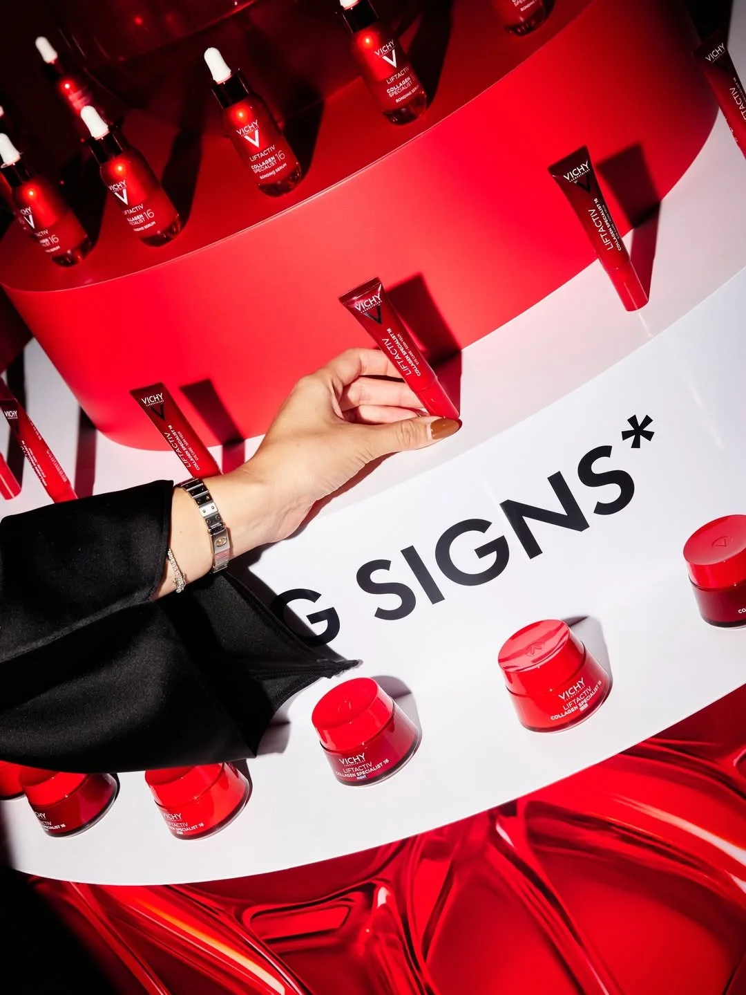 Melbourne-brand-product-launch-luxury-venue-st-kilda684254288_17990626805973179_5112162208053015158_n.jpg