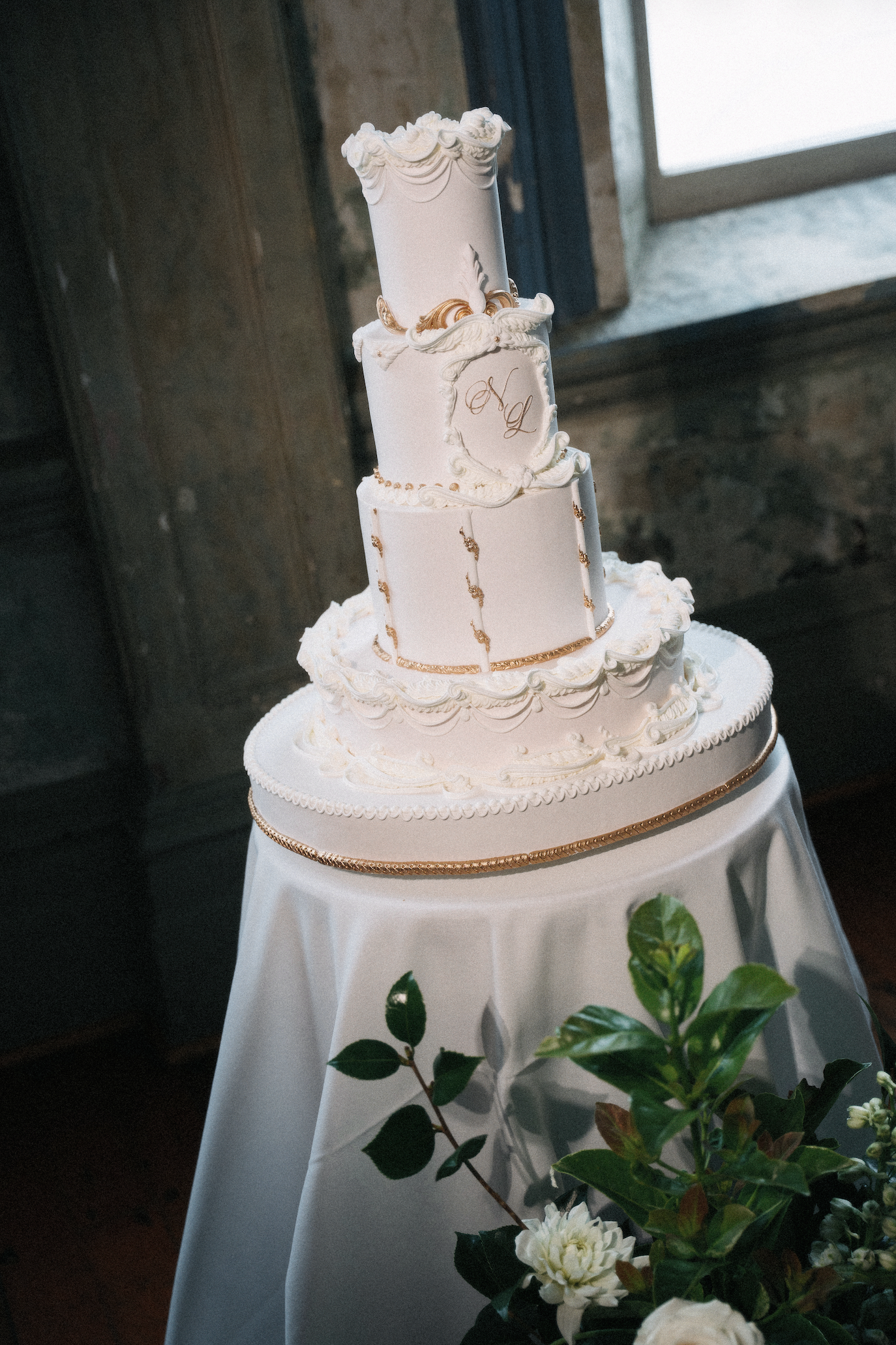 Melbourne-wedding-venue-st-kilda-whimsical-the-george-ballroom-Loretta-Nicholas.30.02 pm.png