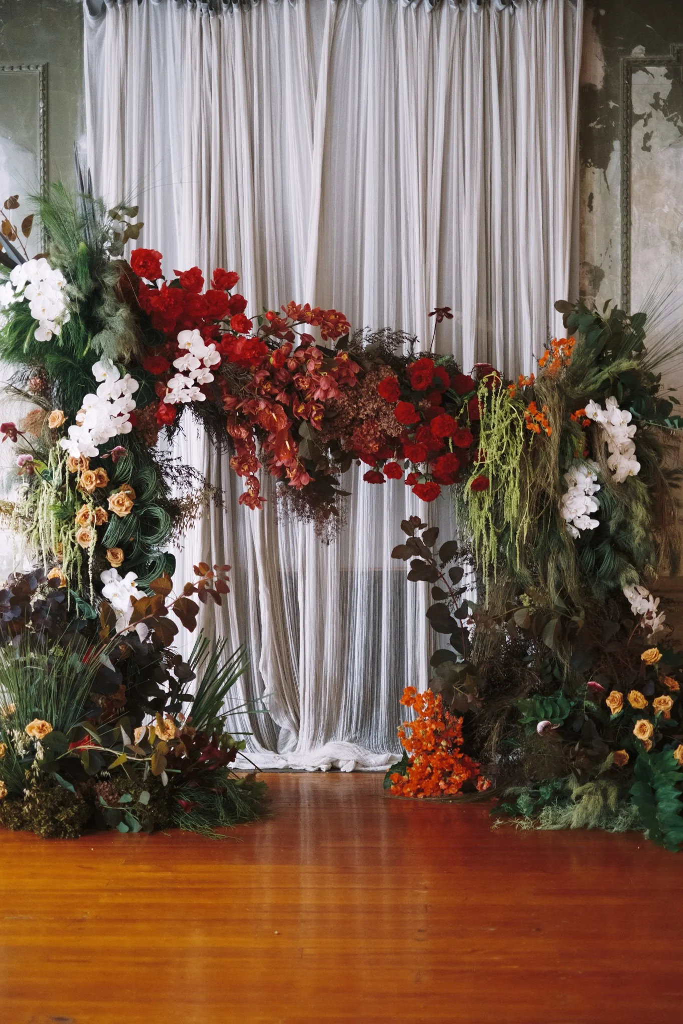 shufan-yutong-wedding-the-george-ballrom-melbourne-venue-florals-0191.jpg