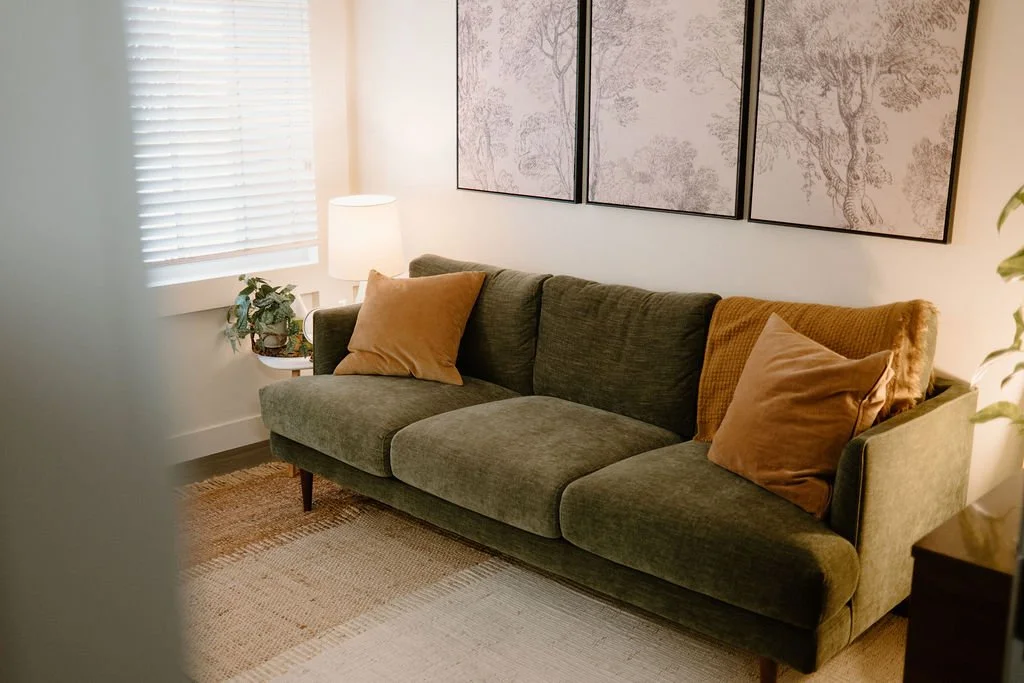 Calm addiction counseling office at Forbes Individual and Family Therapy in Newport Beach