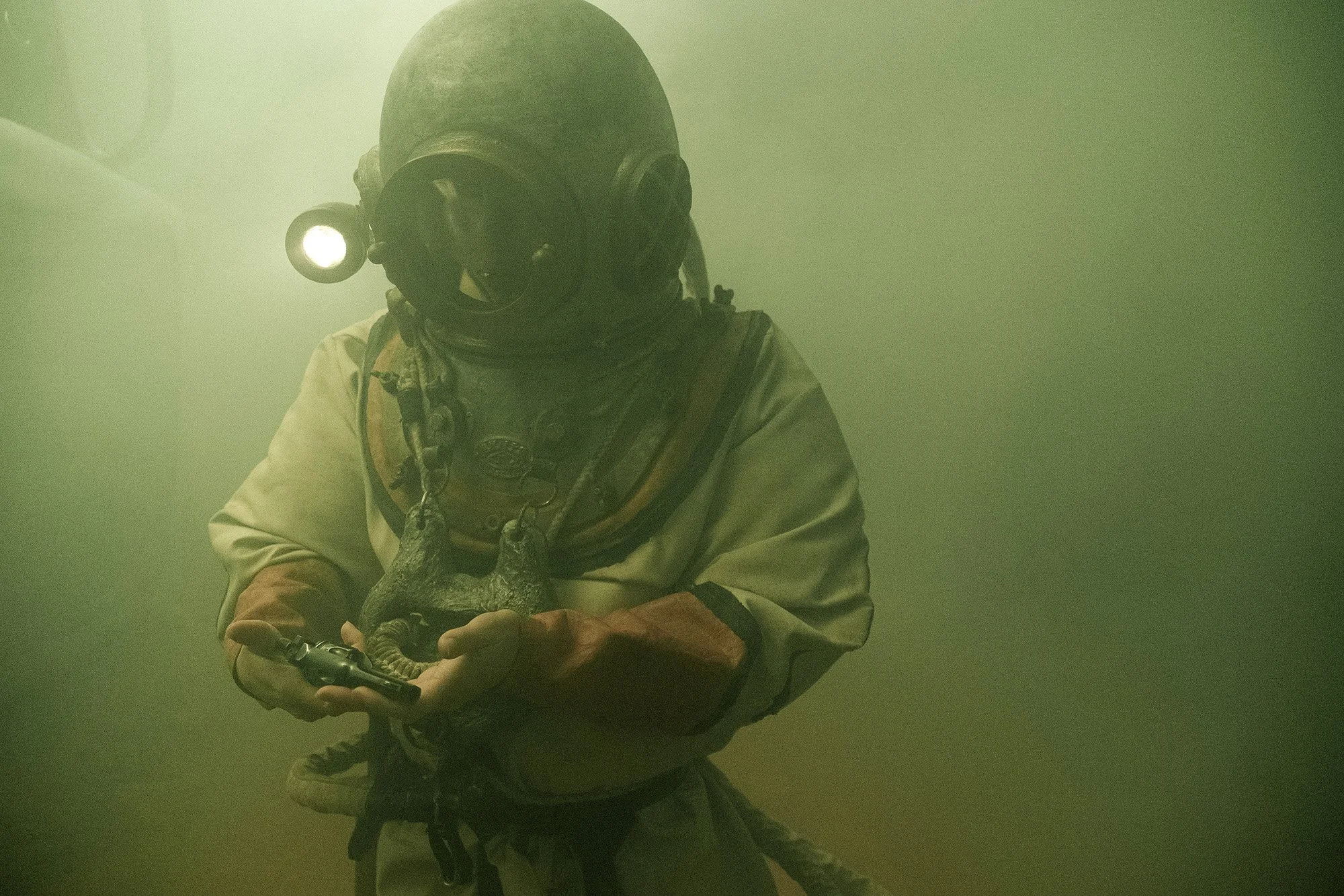 fearbelow_unitstill_garycompton_MG_1825-2web.jpg