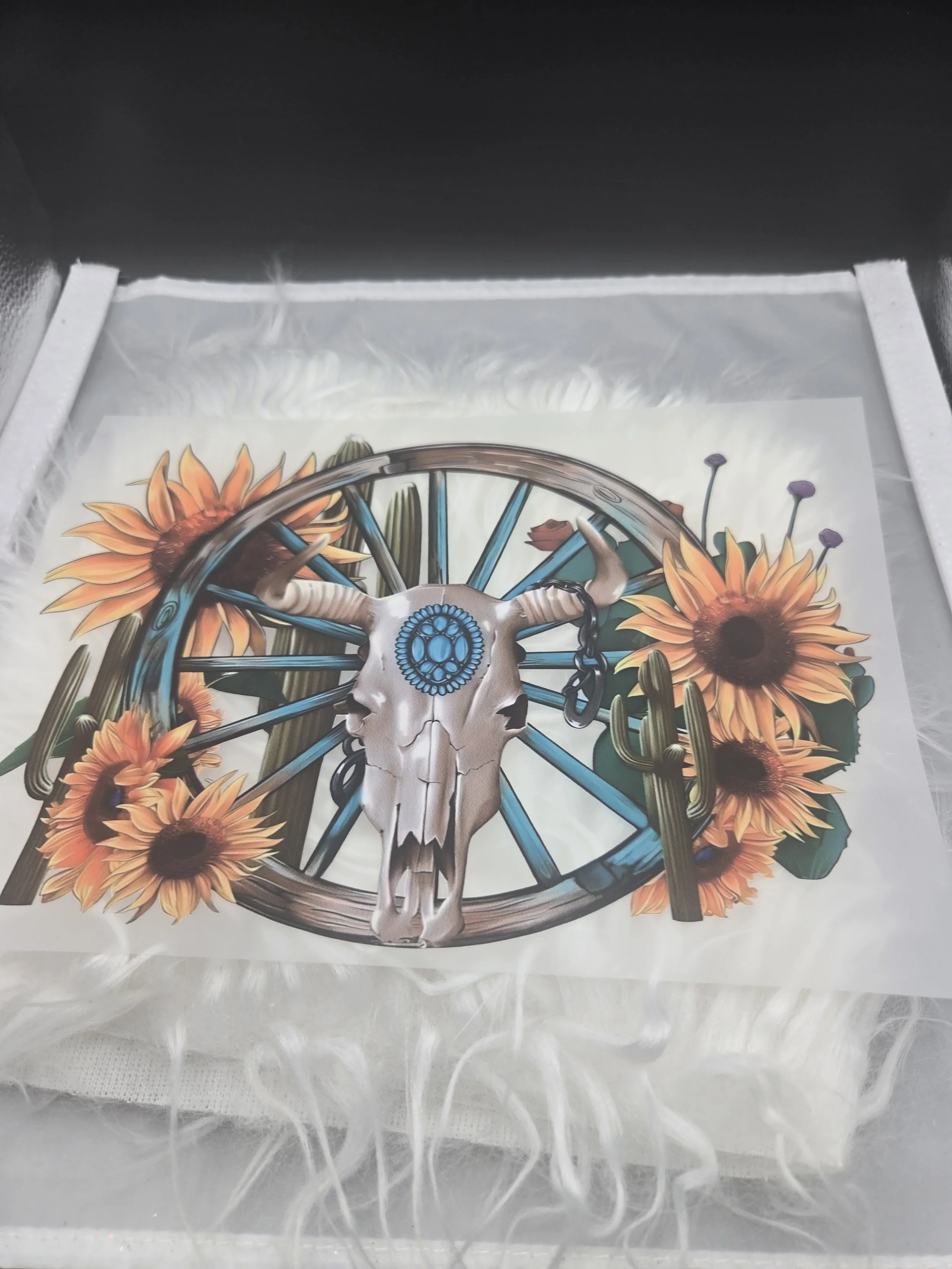 Sunflowers/Wagon Wheel/Bull Skull - 551