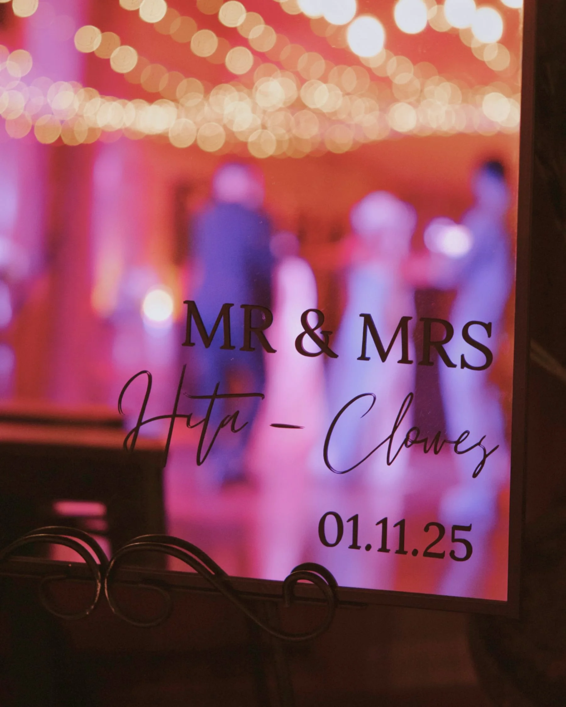 Wedding welcome sign styling and reception details on the Gold Coast.