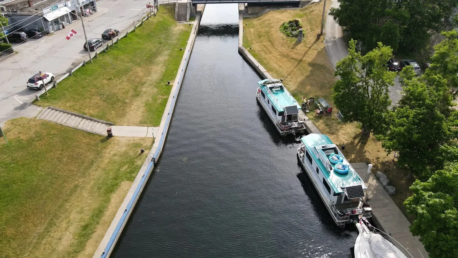2025_aerial_july_afternoon_houseboat_drone_1.jpg