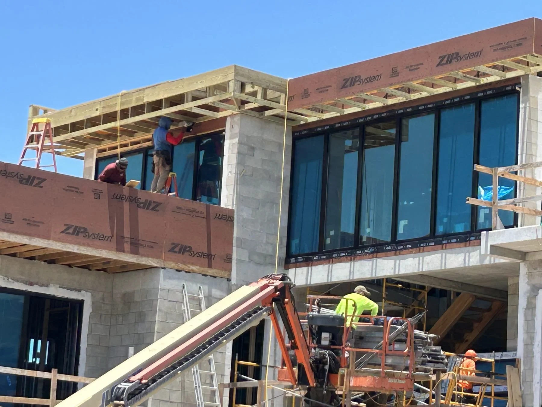 Bay Harbor impact windows, exterior detail