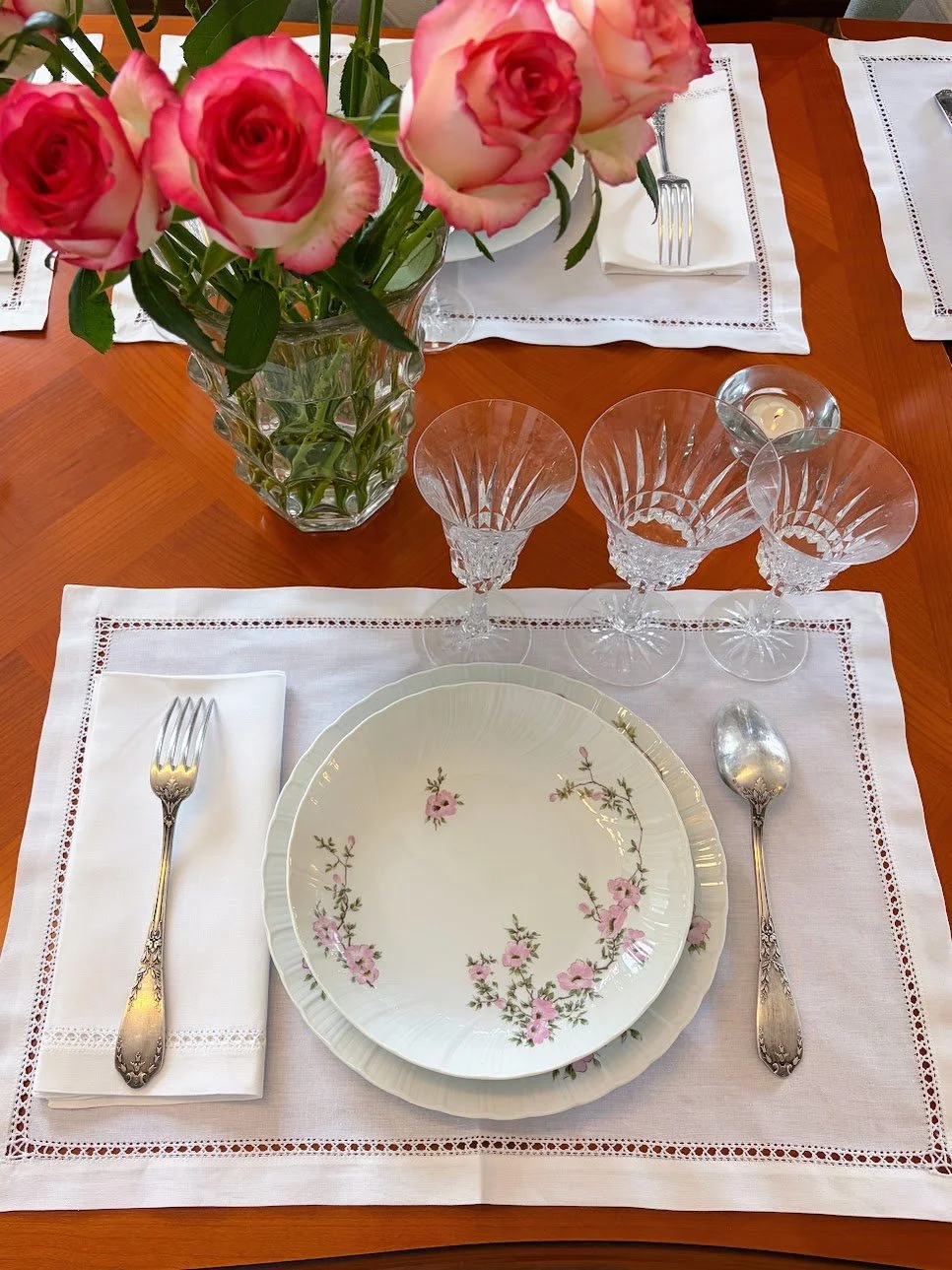 MH Classic Napkin & Placemat Bundle | 6 Pax