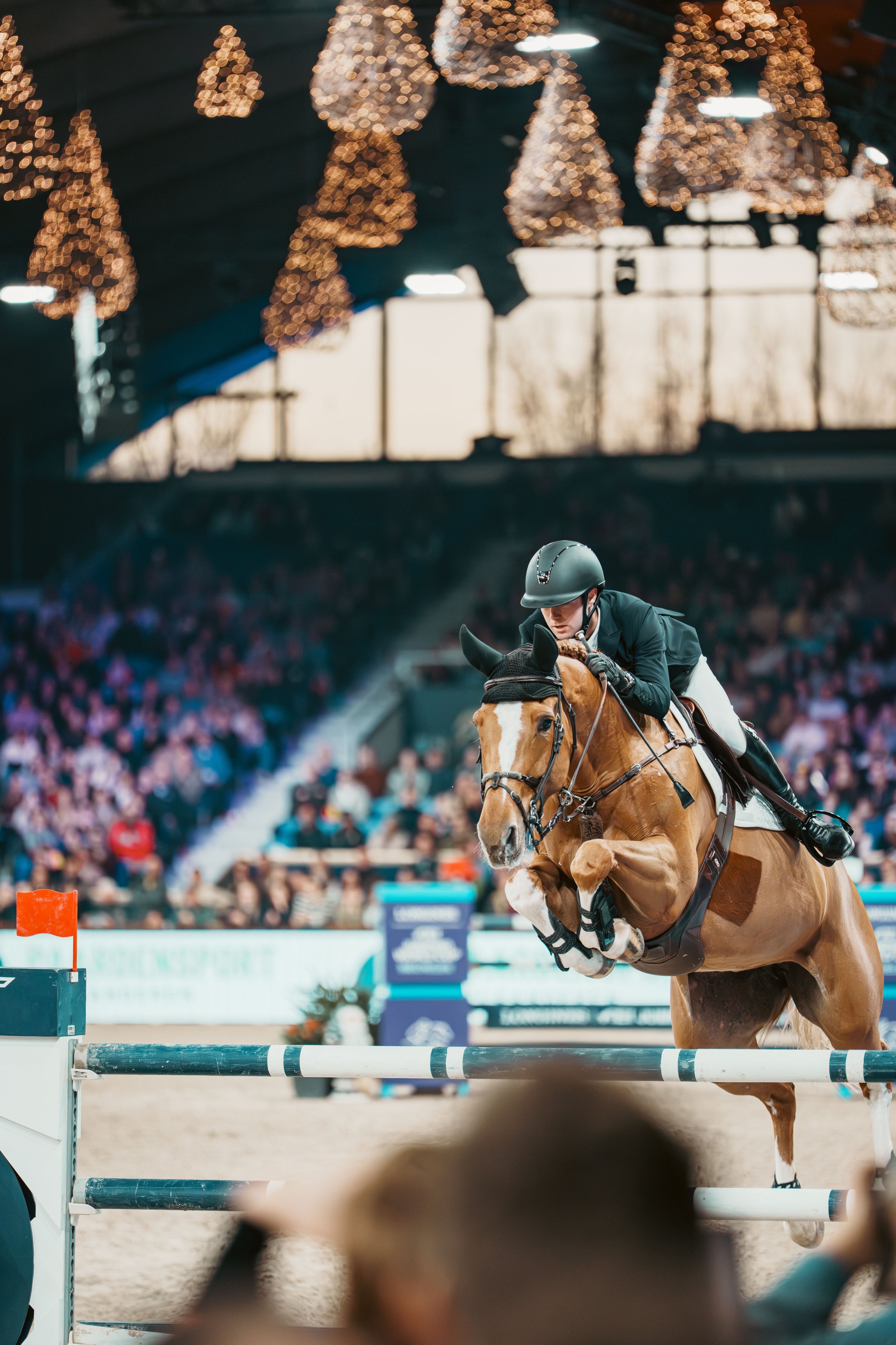 Gilles Thomas en Qalista winnen WB jumping Mechelen, vastgelegd door Axellelens