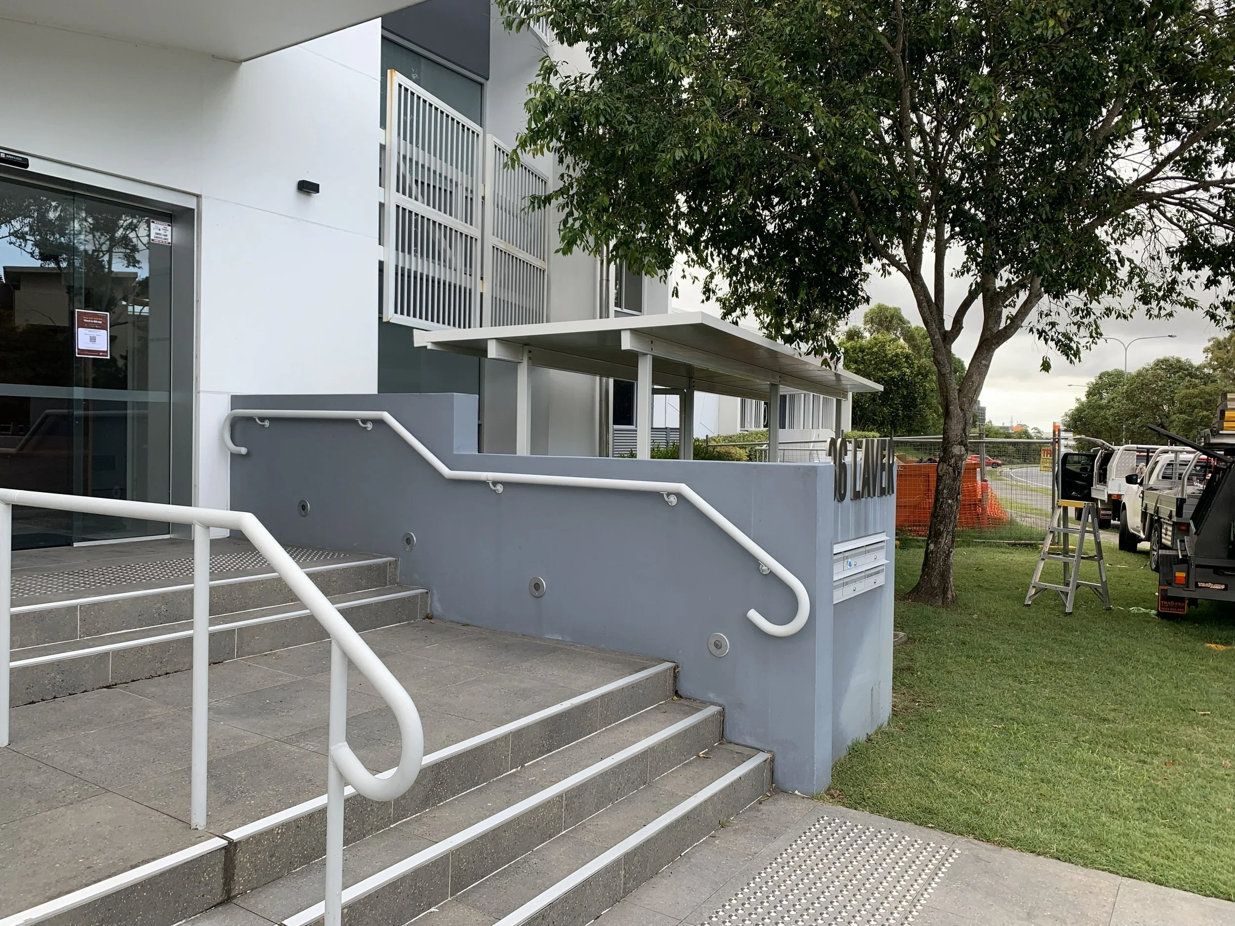 Small Seating area roof at robina
