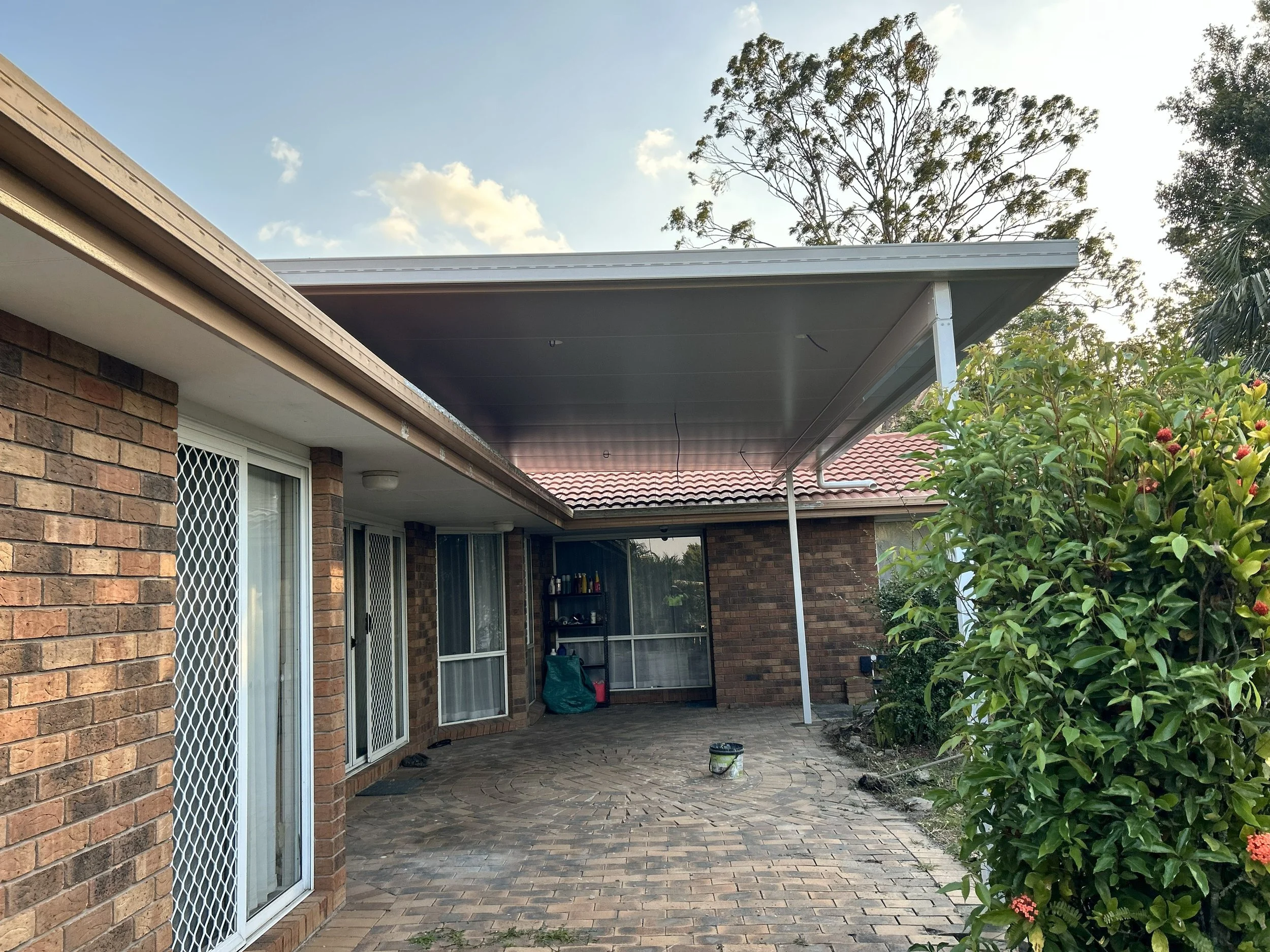 insurance pull and replacement at helensvale