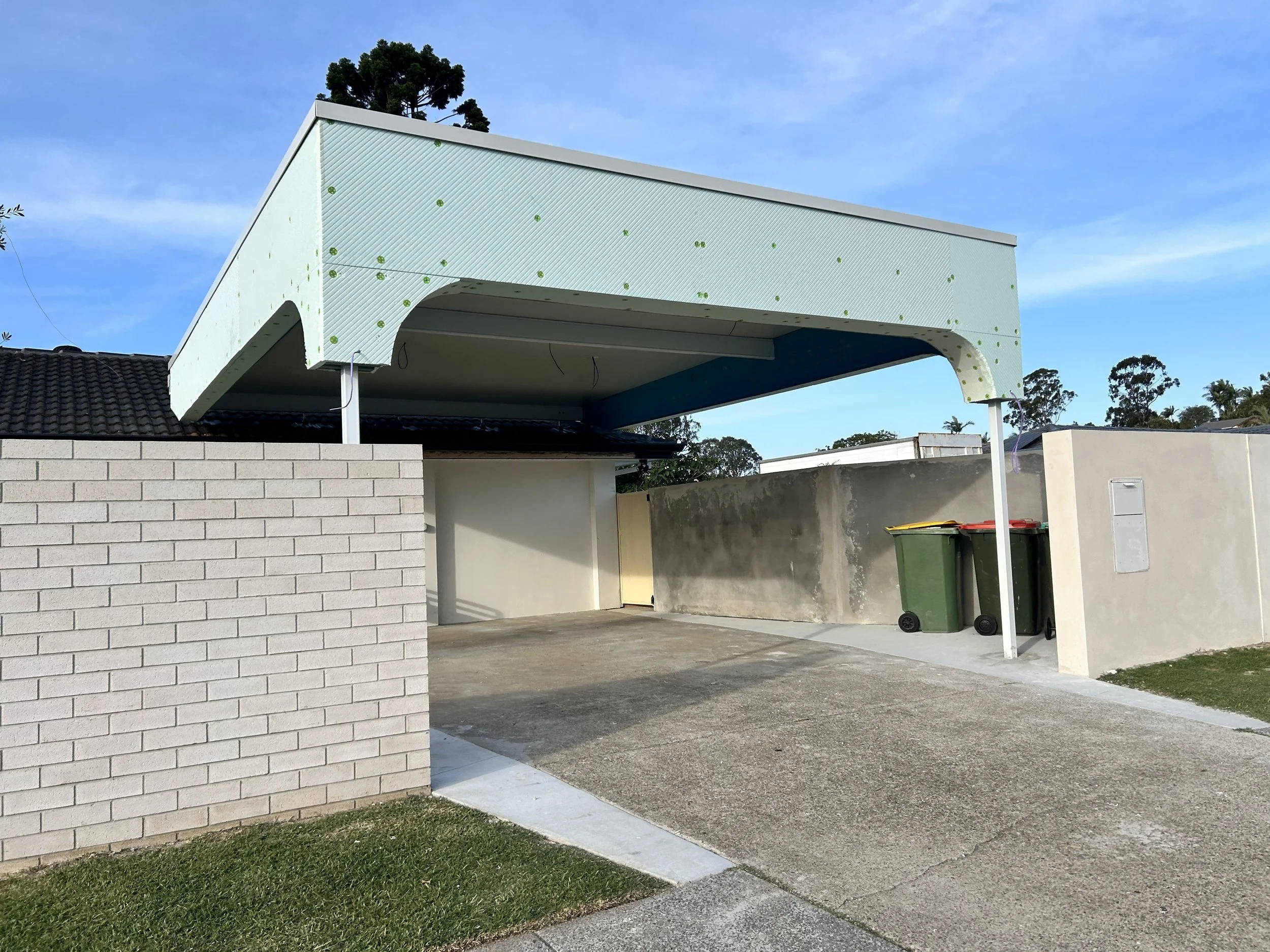 New insulated patio at elanora with bulk heads