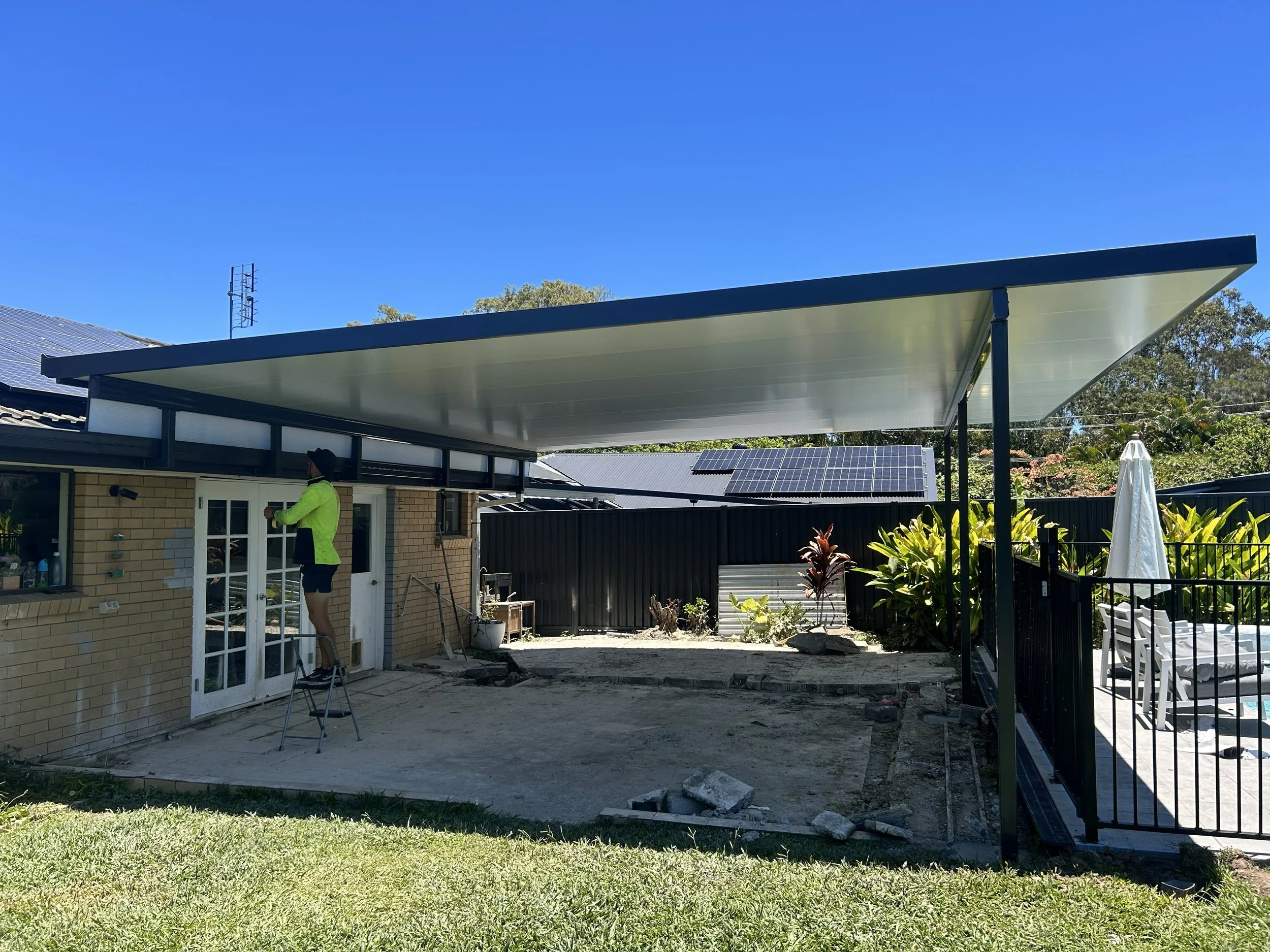 New riser bracket insulated roof at Nerang