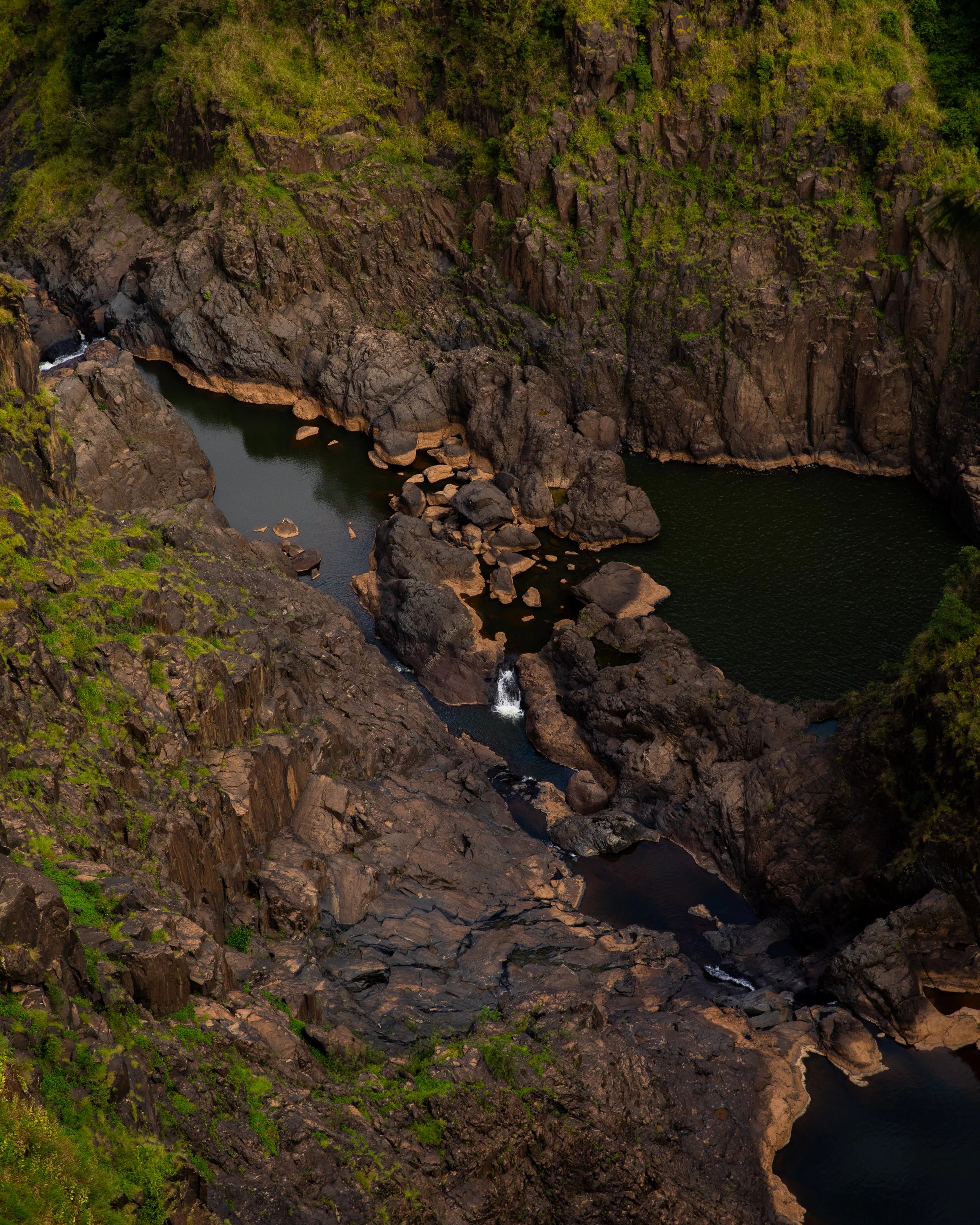 Cairns_KurandaBarronFalls_1006.jpg