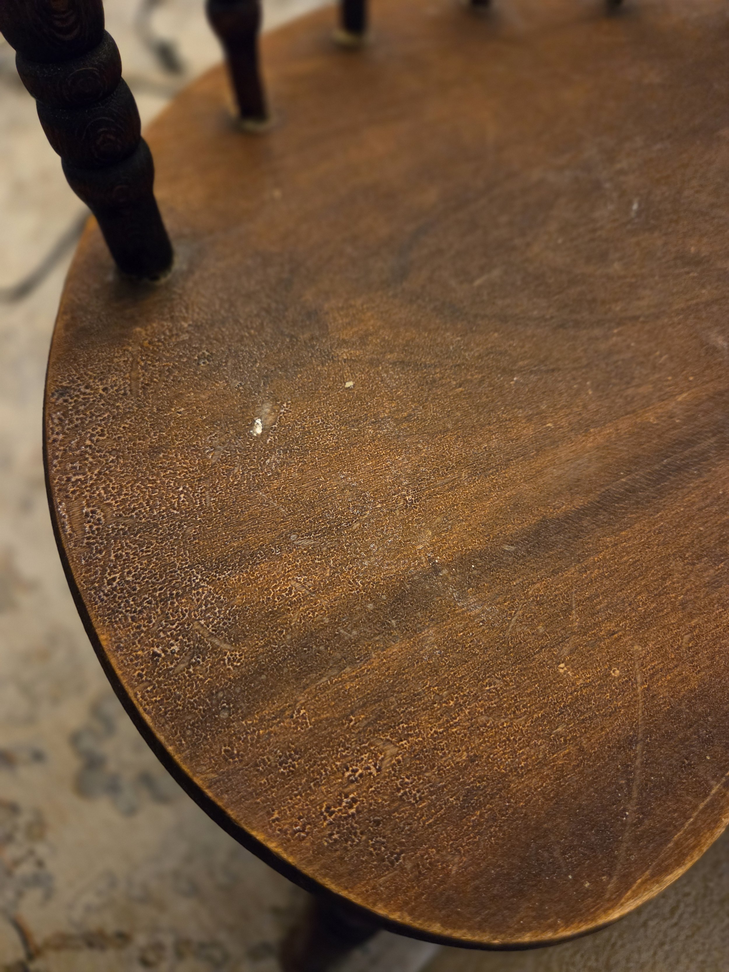 Seat Area of Windsor chair