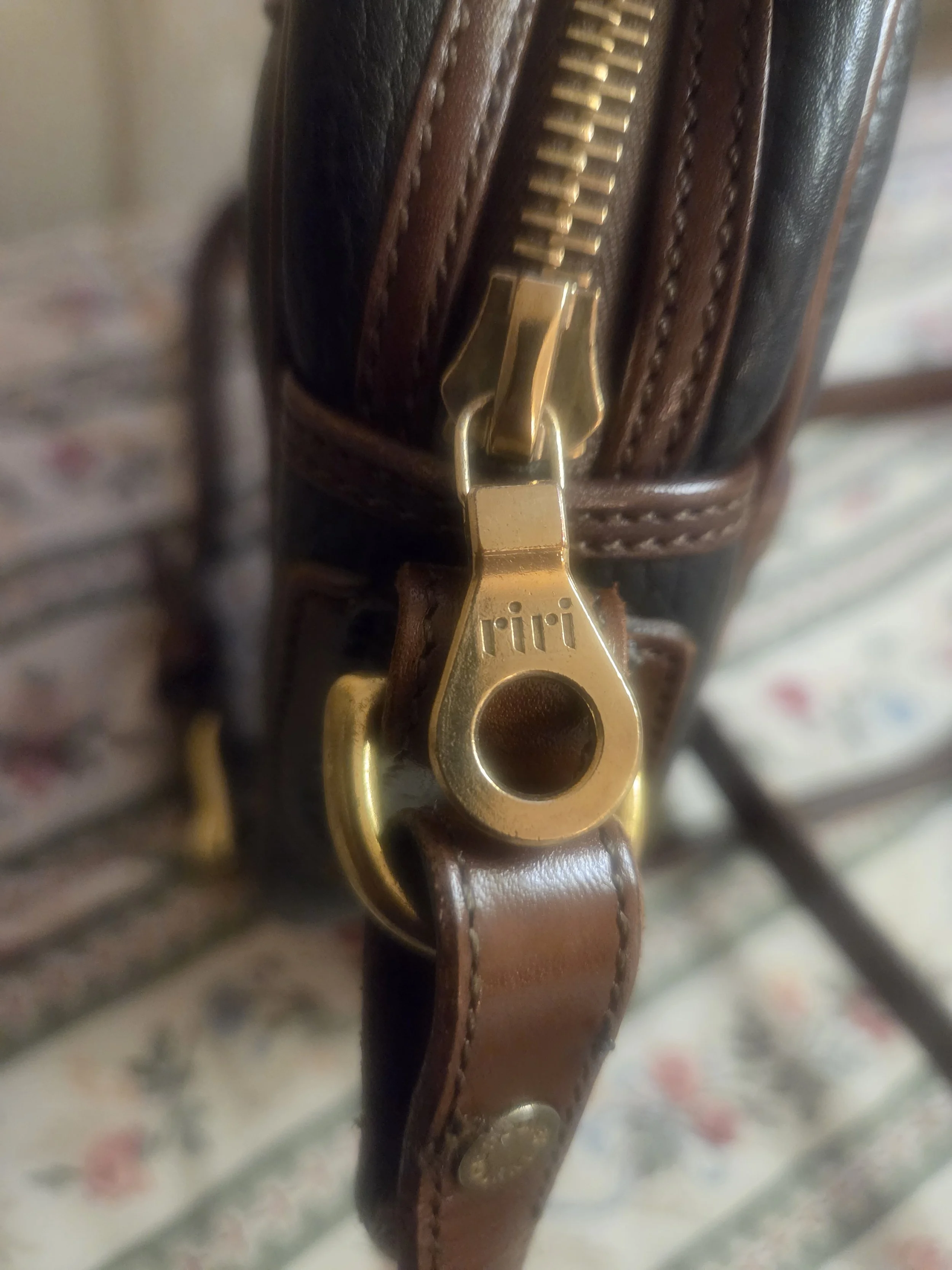 Vintage Dooney & Bourke Surrey Camera Bag