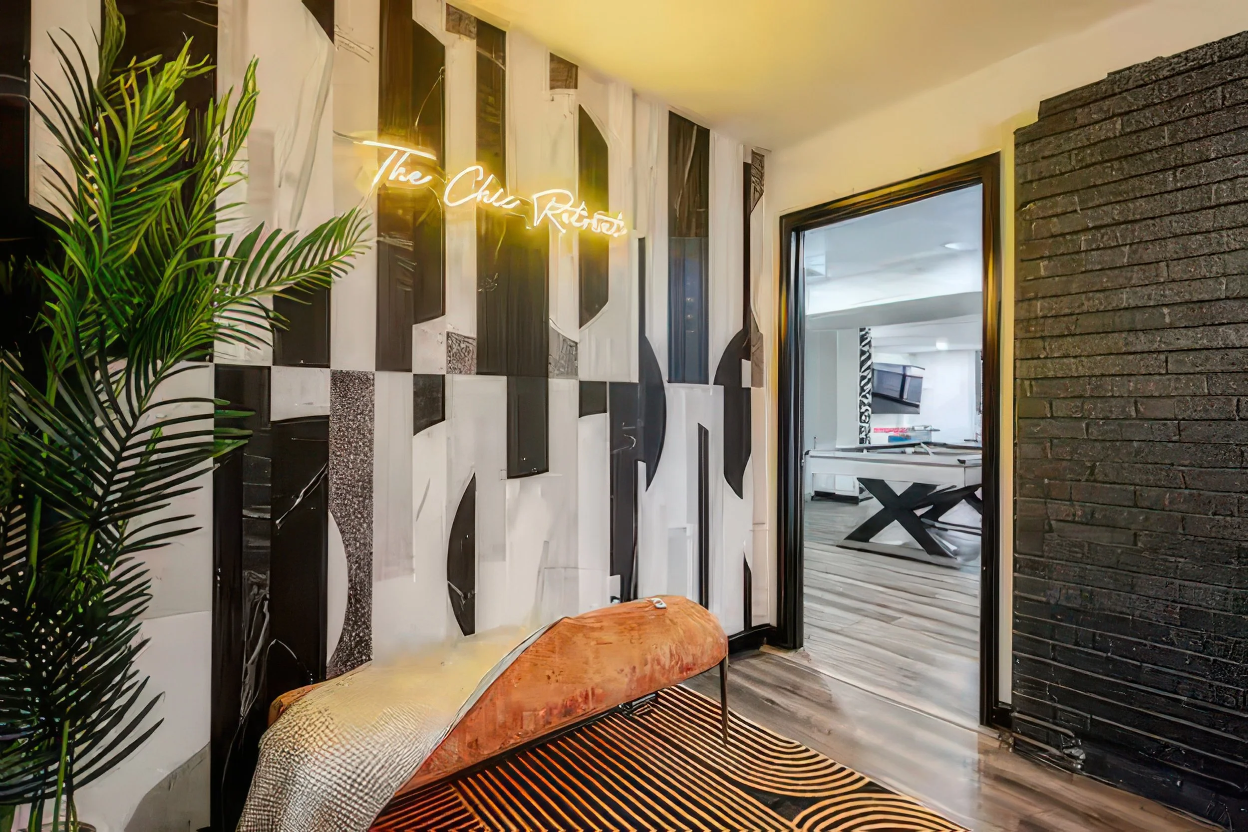 basement landing.jpg