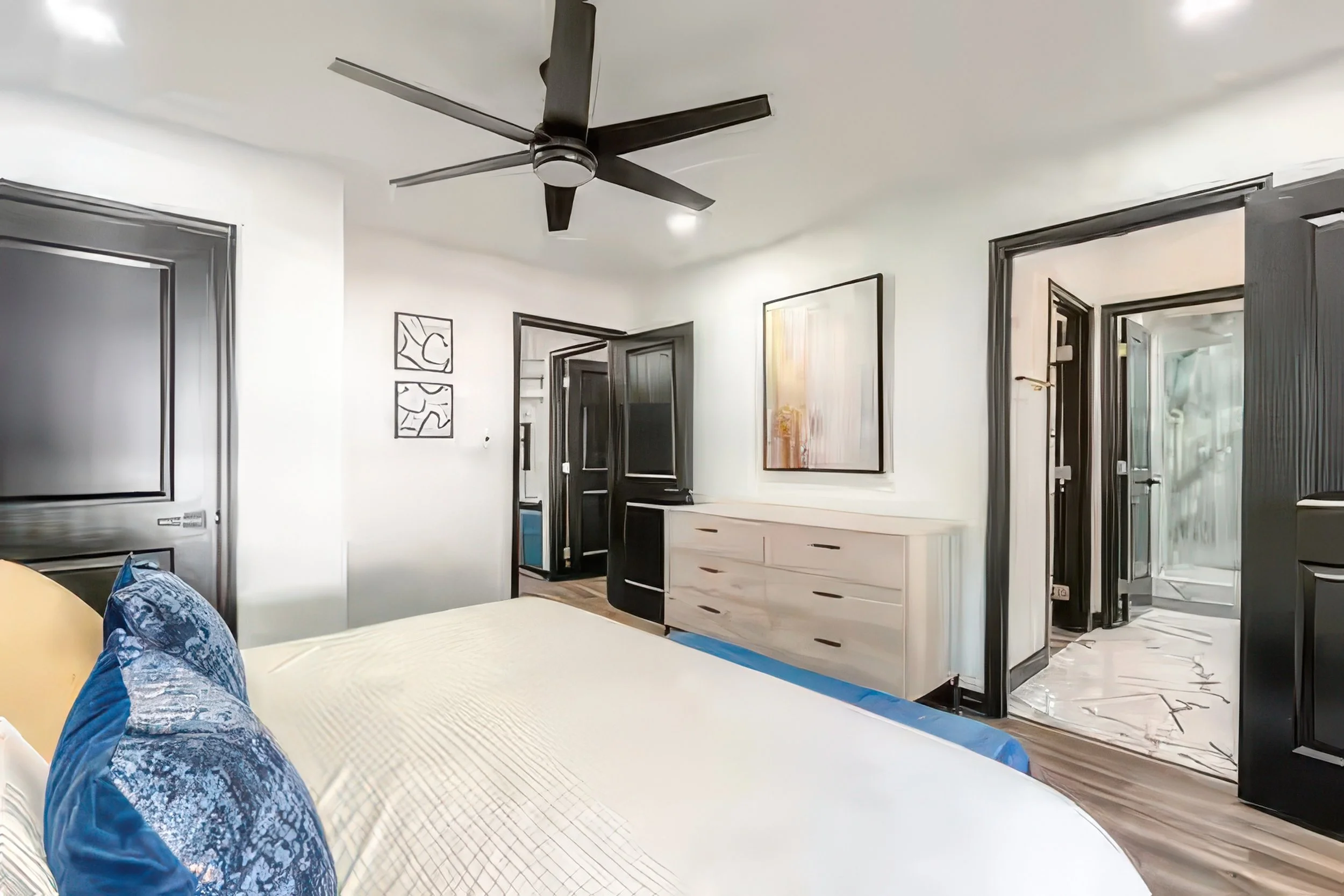 basement bedroom 1.3.jpg