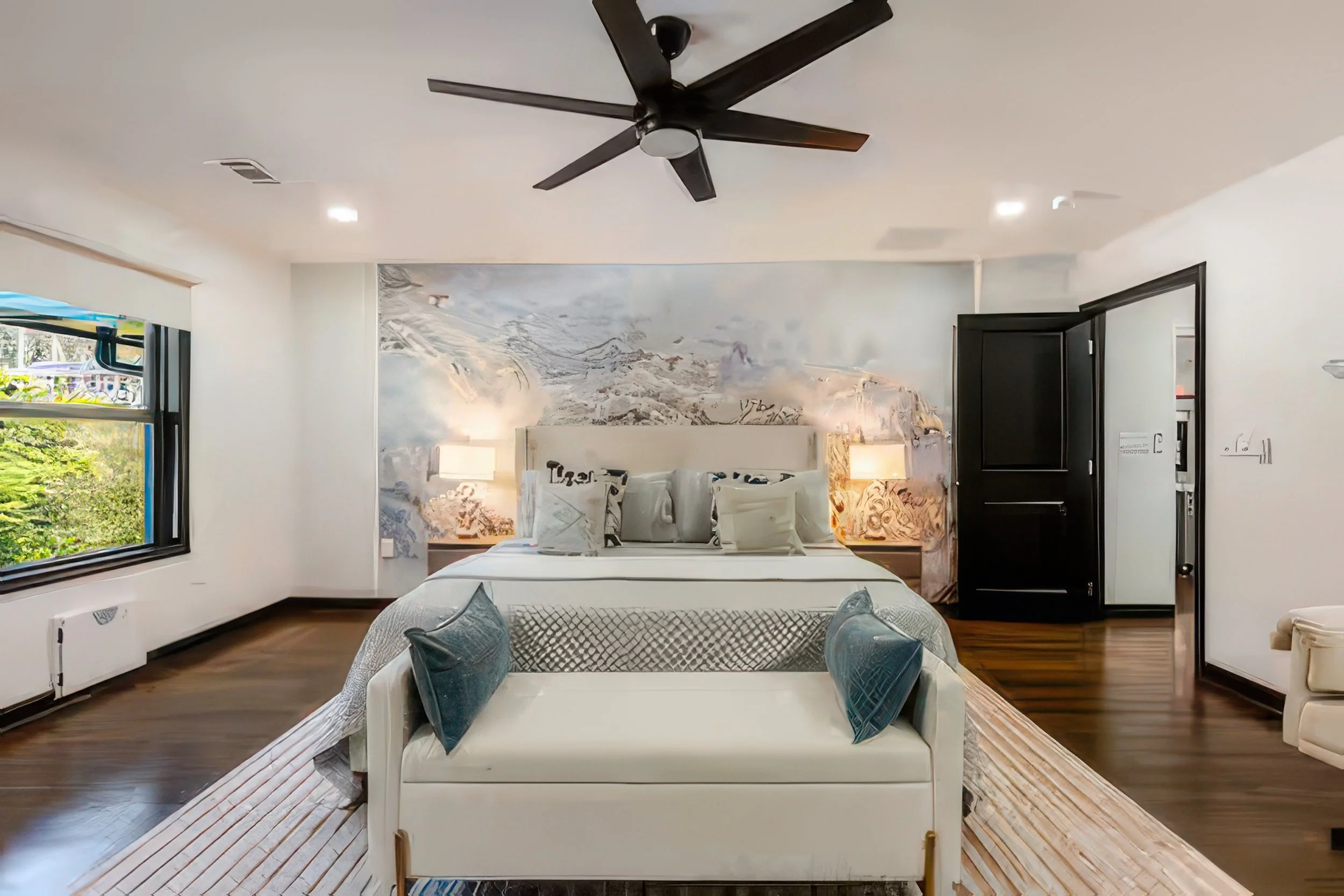 master bedroom 2.jpg